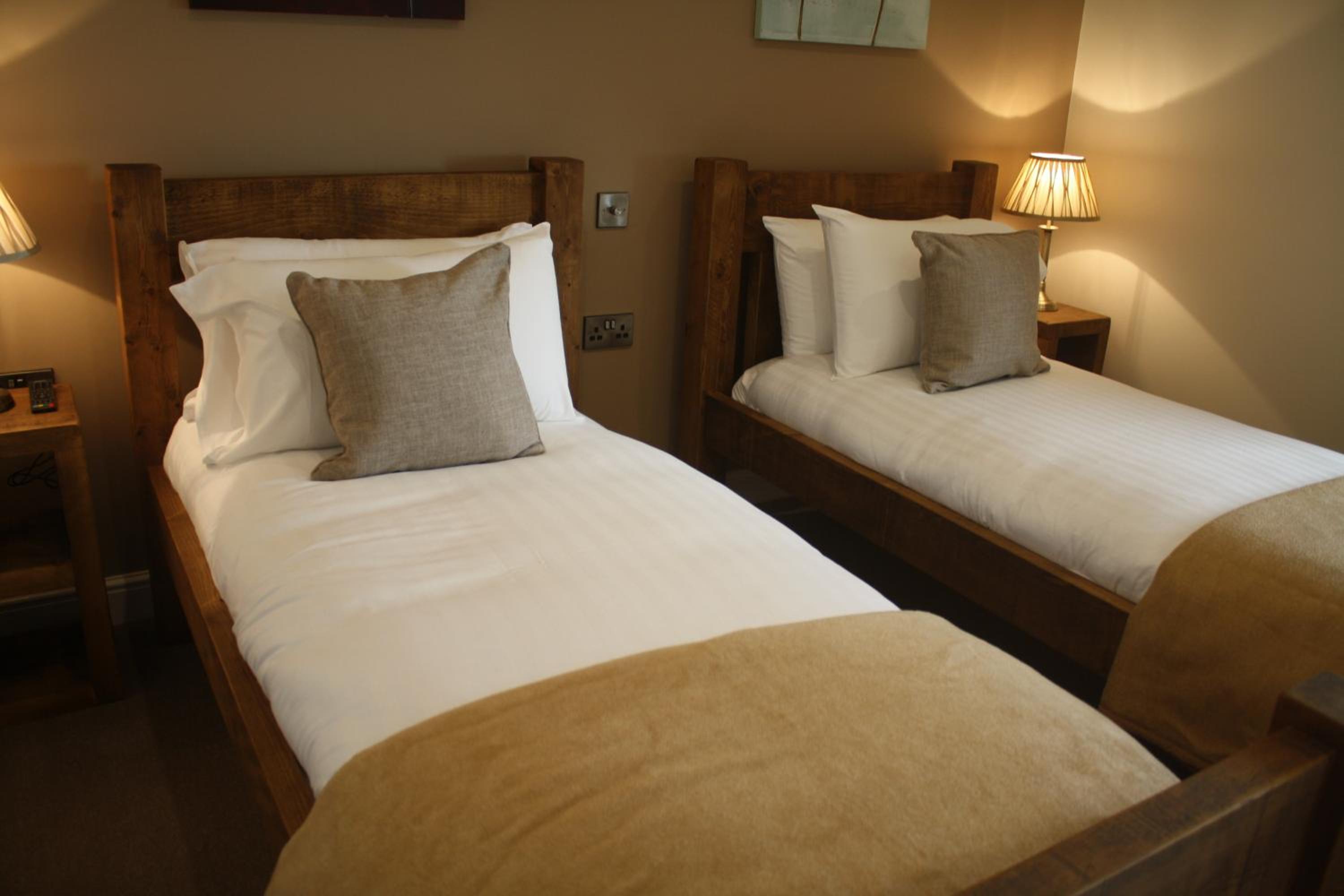 Superior Twin Room - Photo 5