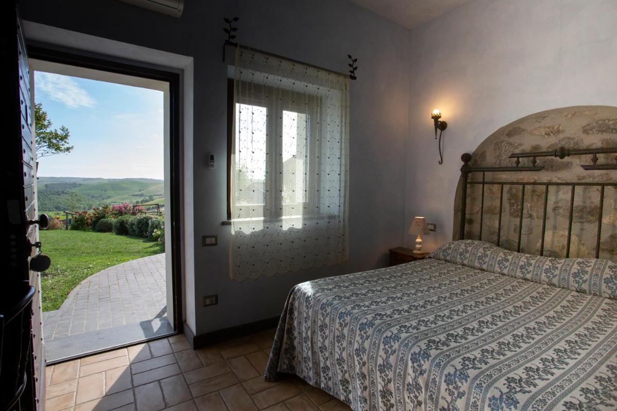 Double Room with Sea View photo 3