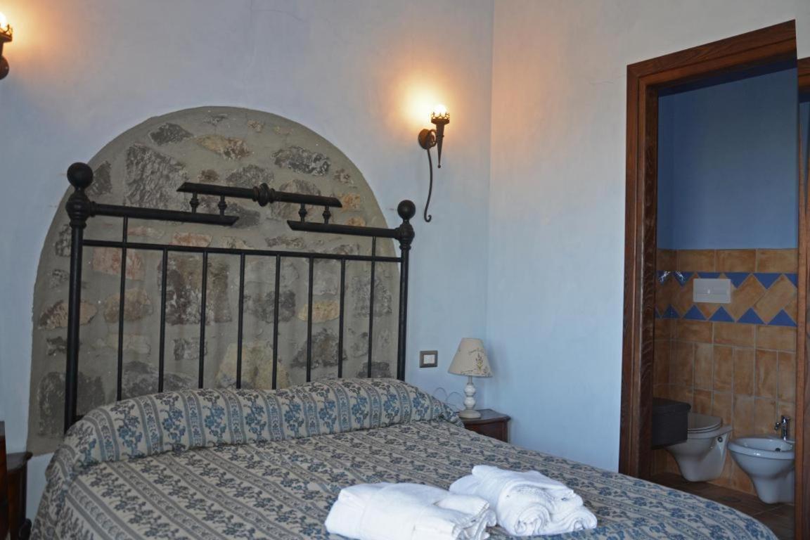 Double Room with Sea View photo 2
