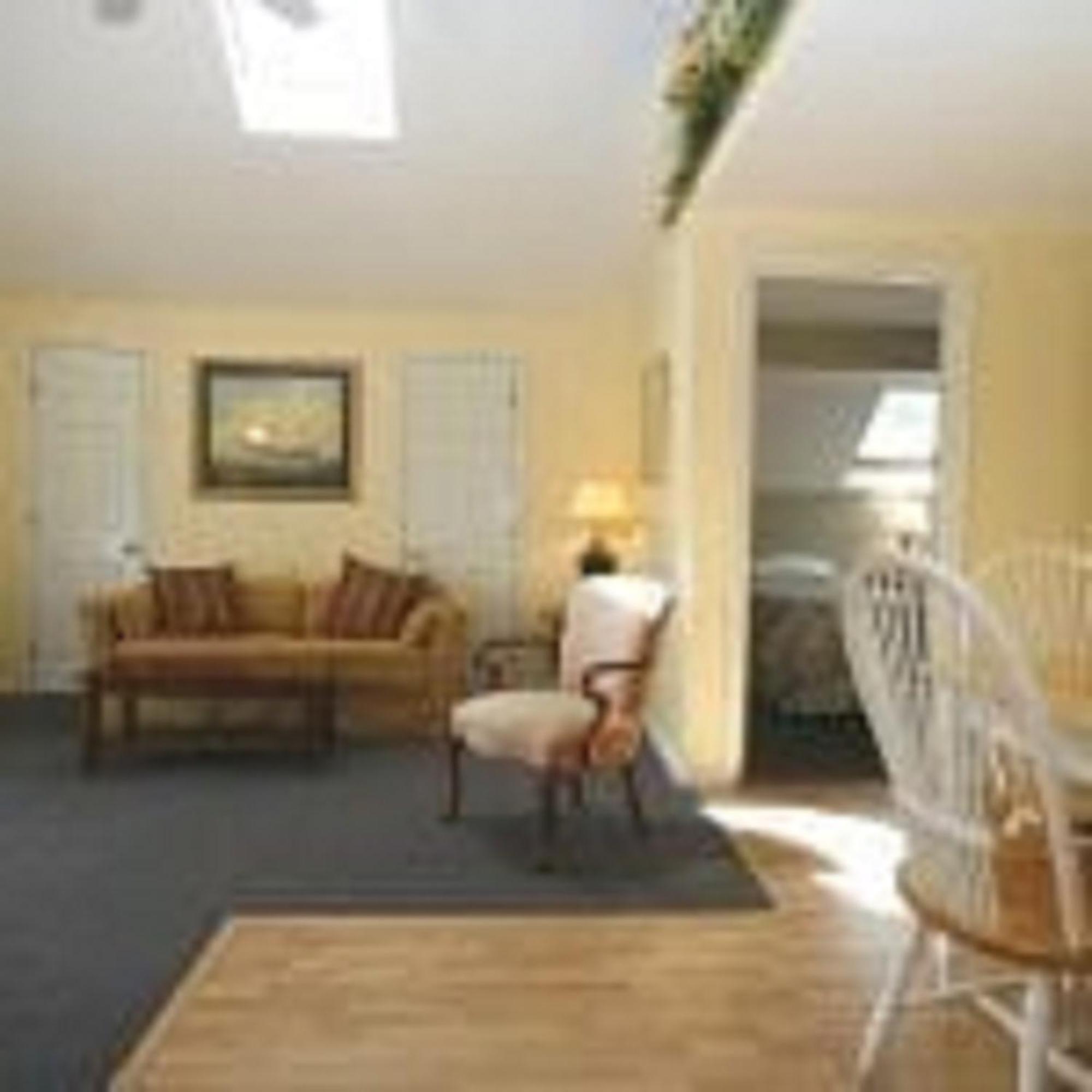 Apartment with Balcony photo 1