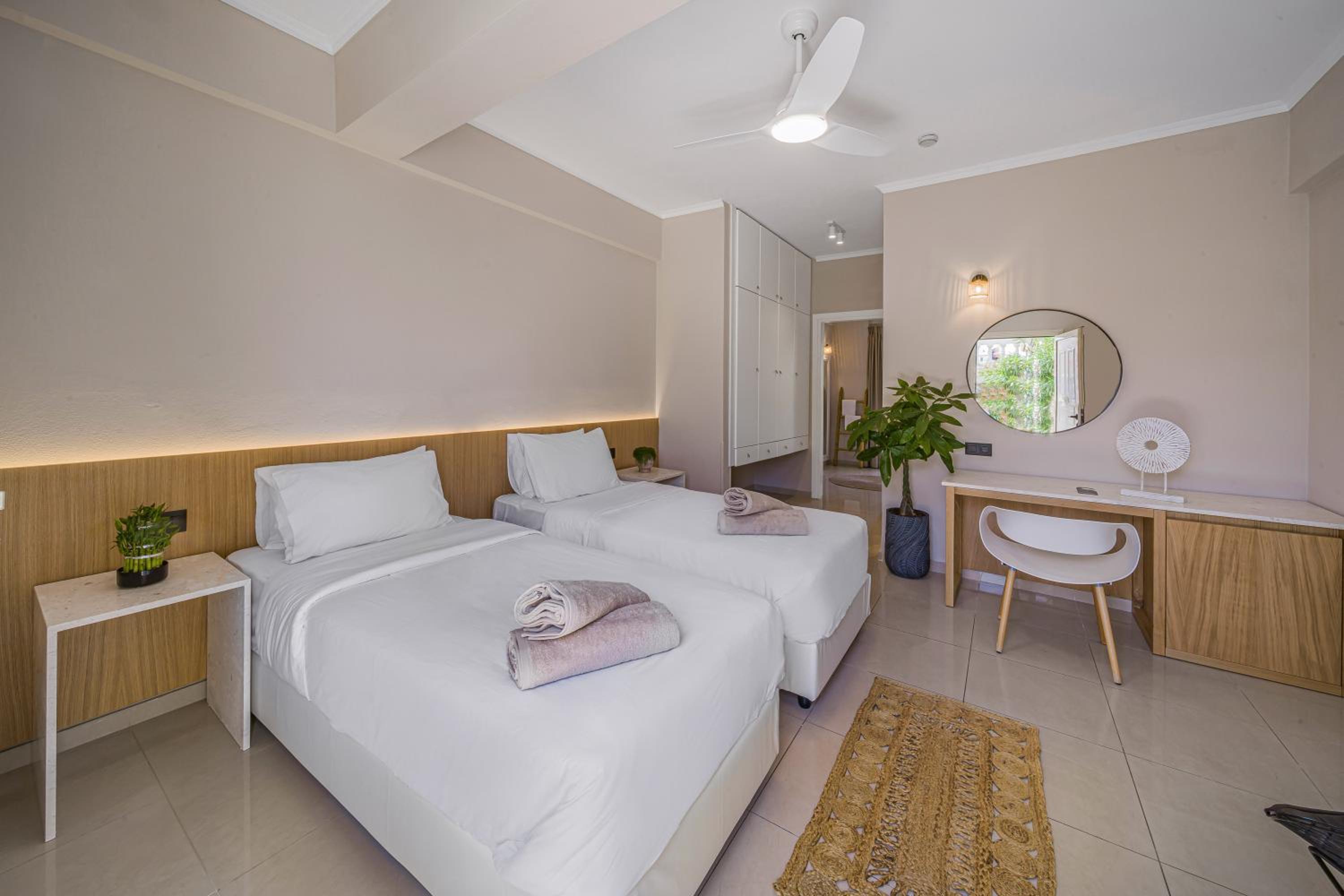 Superior One-Bedroom Apartment with Garden View
