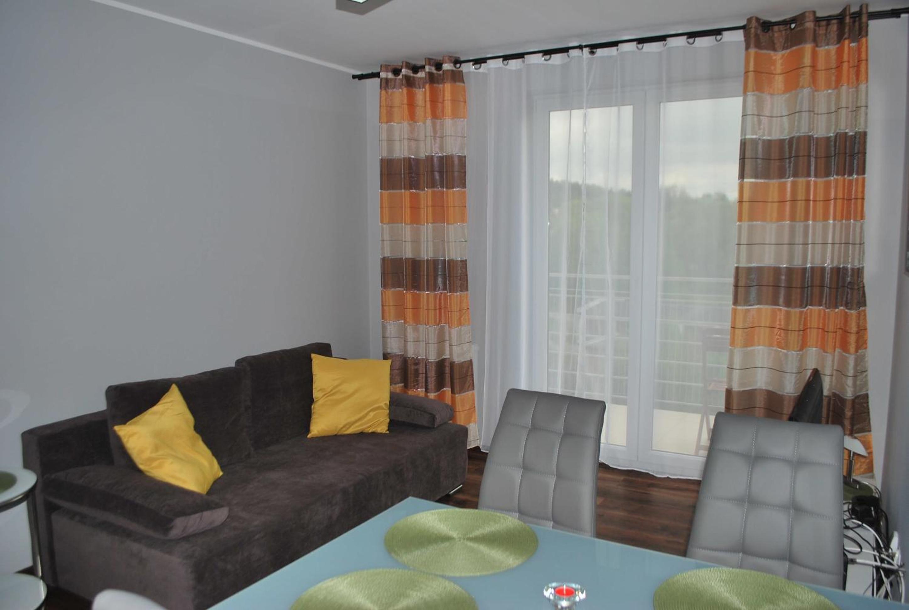 One-Bedroom Apartment - Photo 14