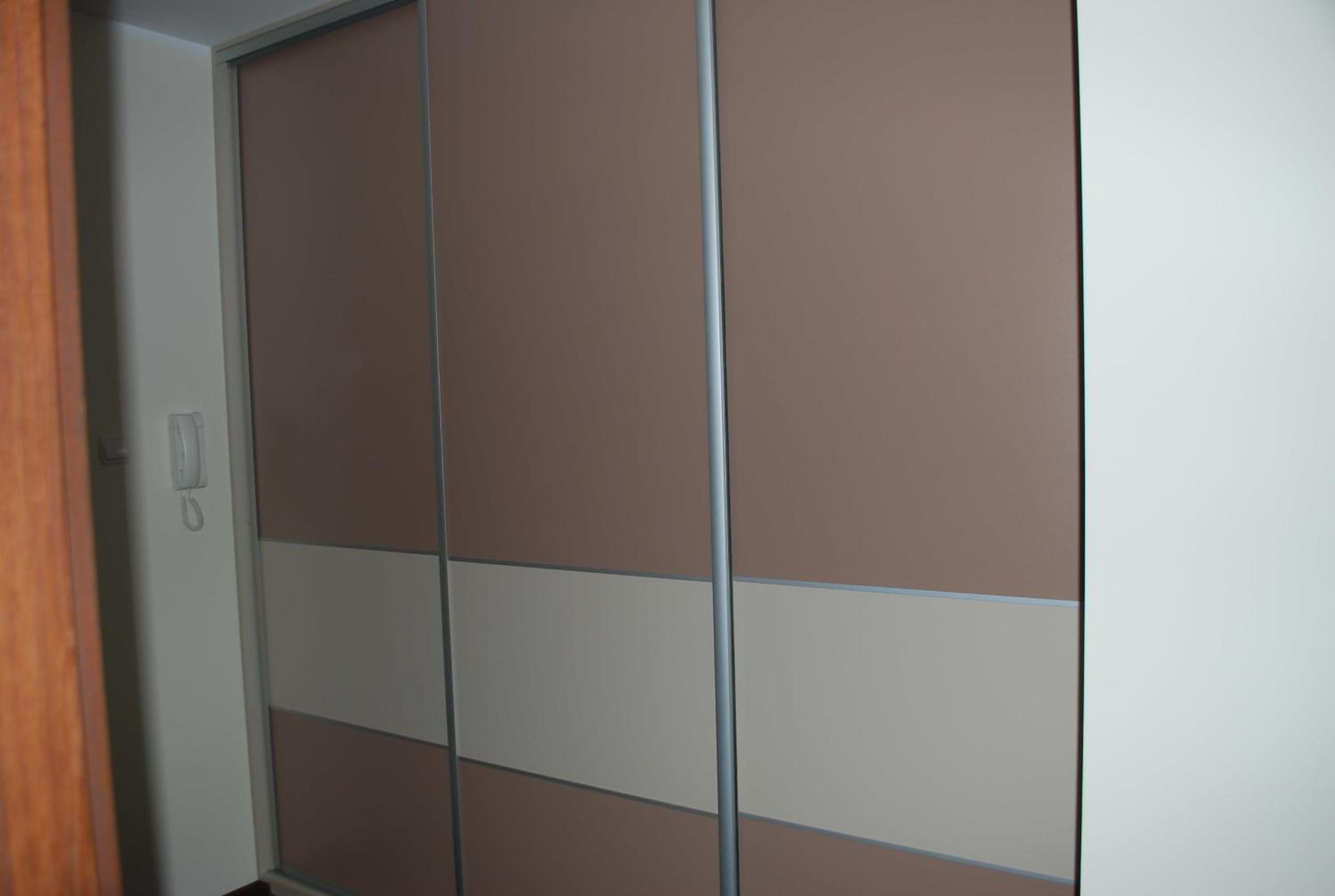 One-Bedroom Apartment - Photo 18