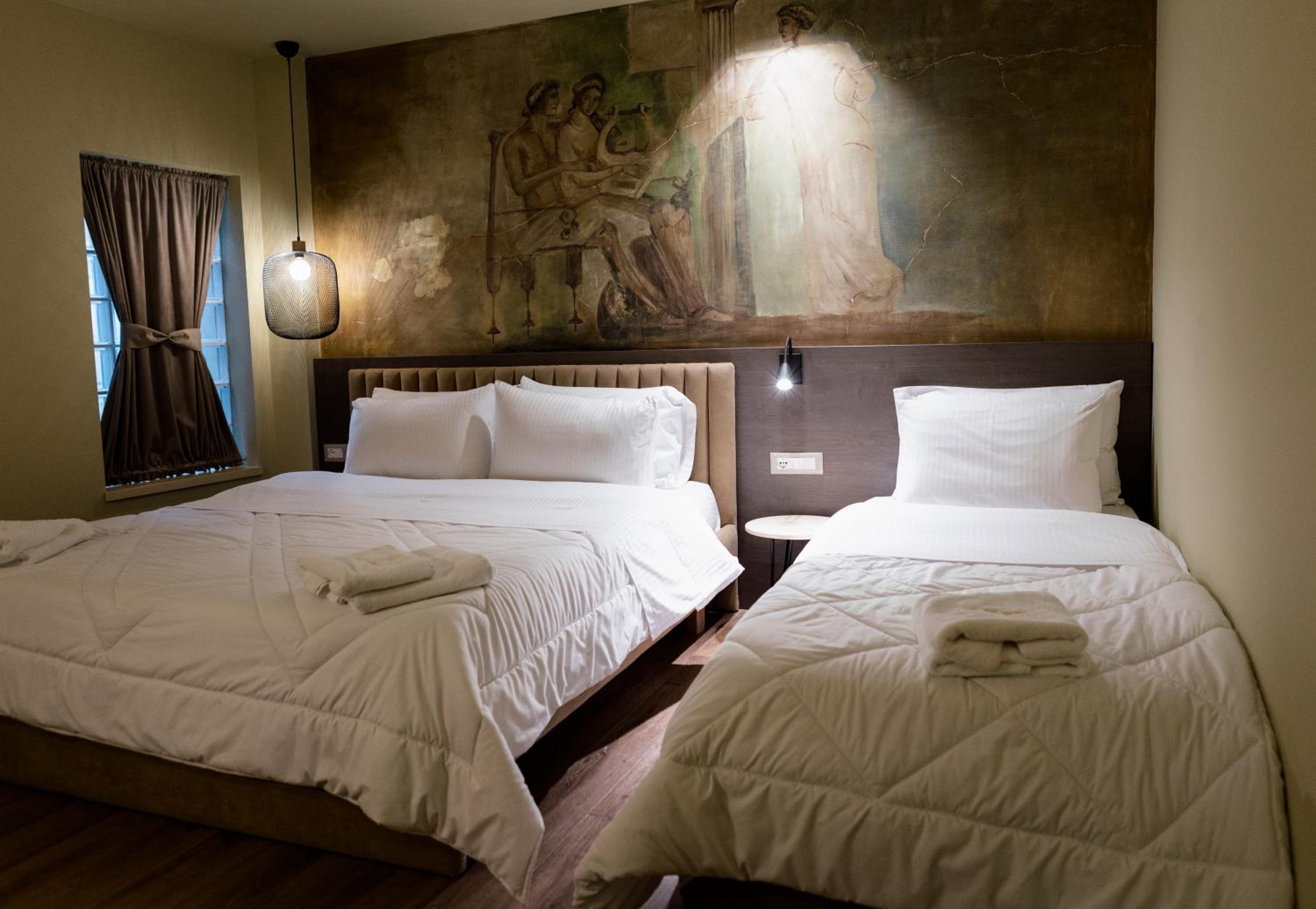Deluxe Triple Room photo 2