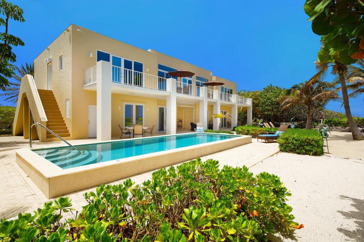 Four-Bedroom House photo 1