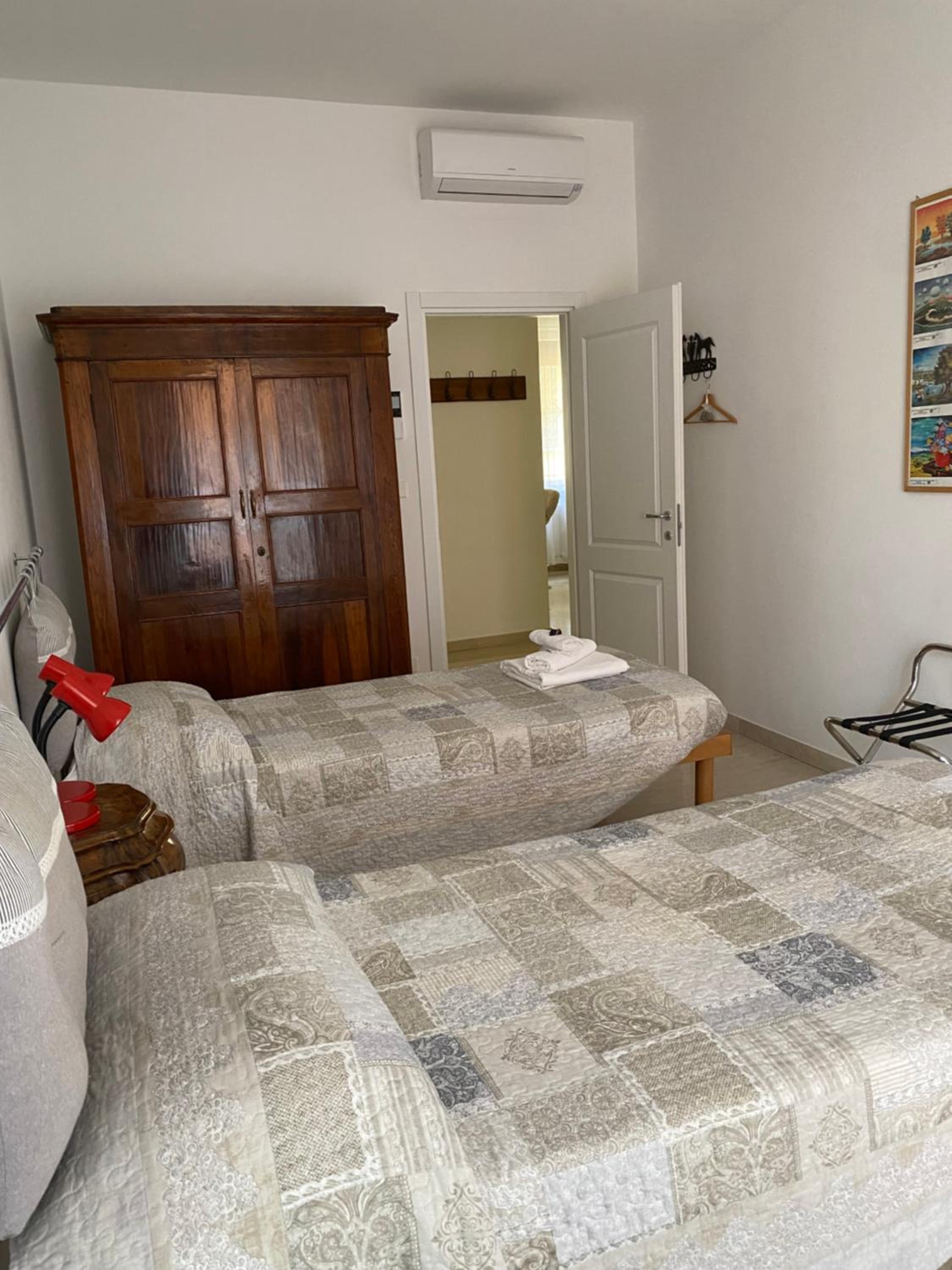 Two-Bedroom Apartment - Photo 22