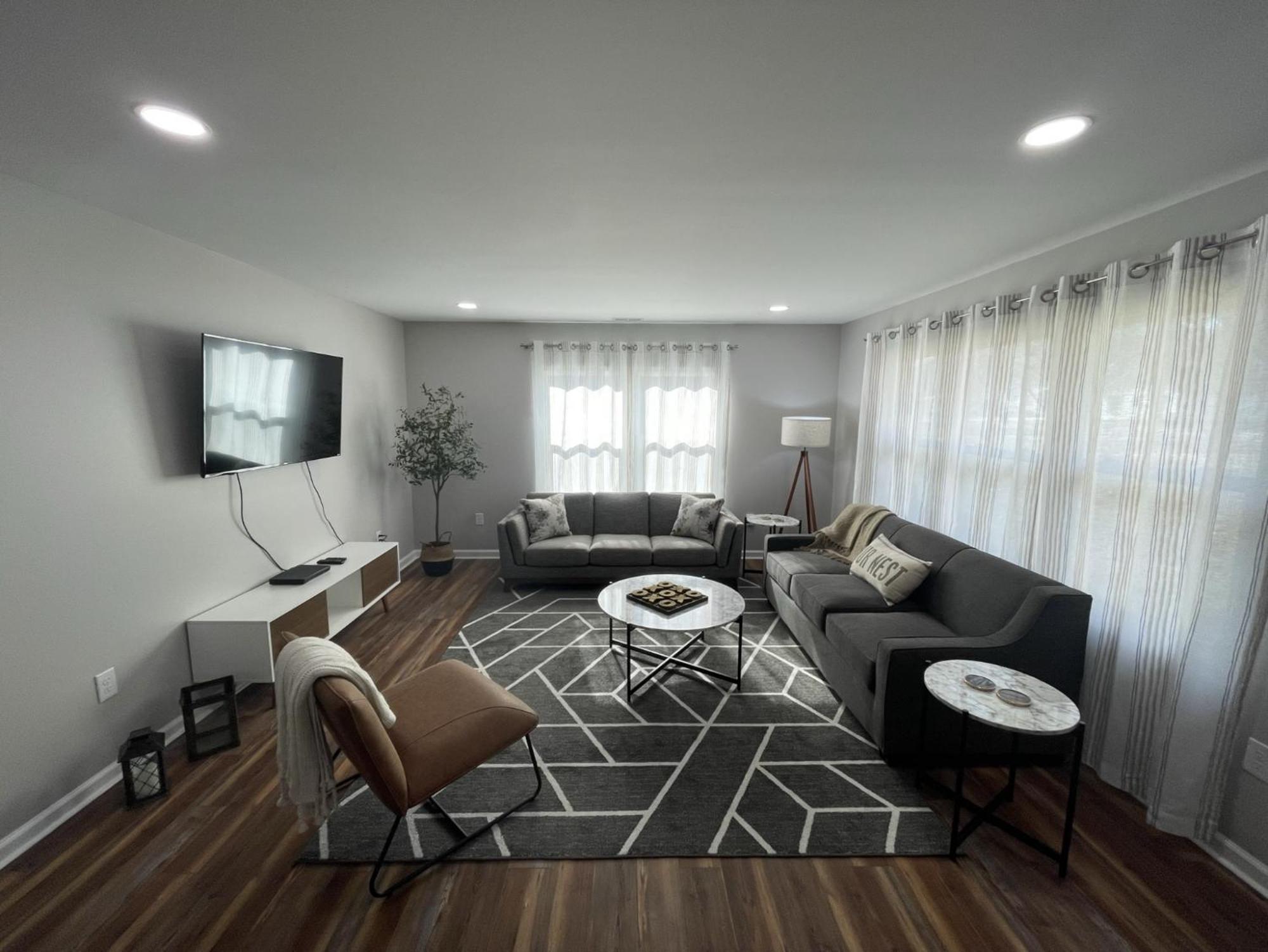 Three-Bedroom House photo 1