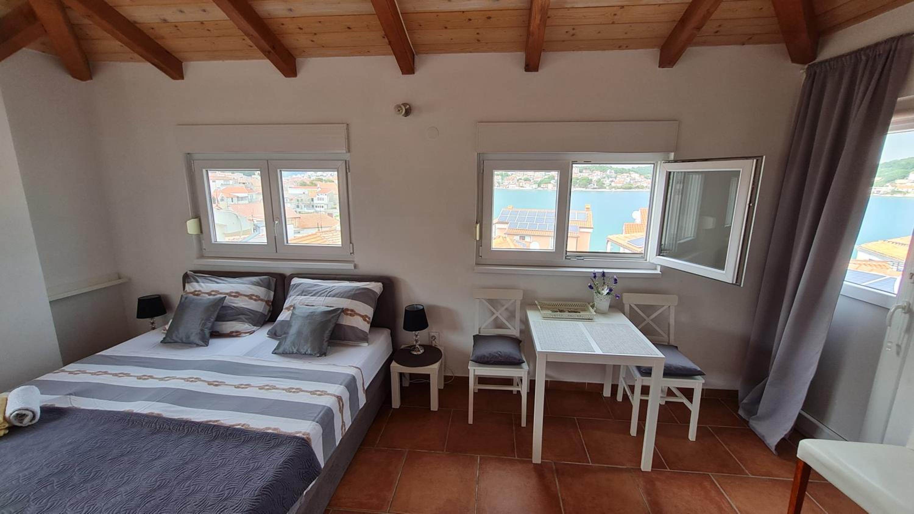 Studio with Sea View - Photo 7