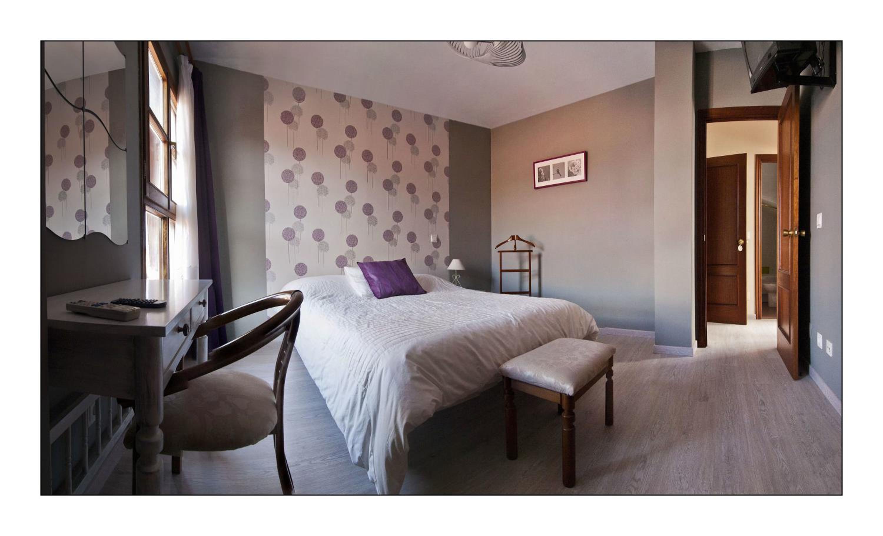 Two-Bedroom Suite photo 2