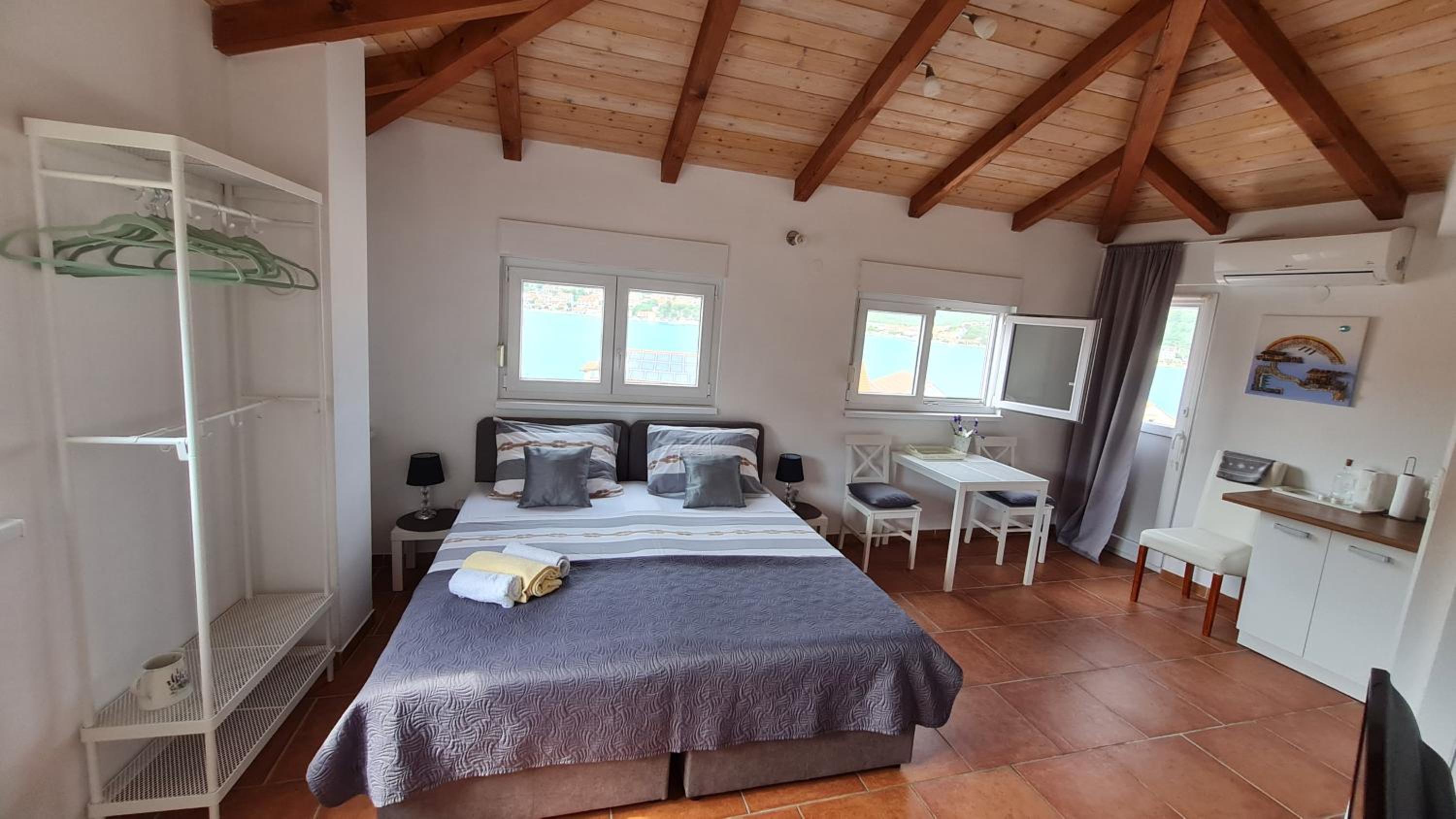Studio with Sea View - Photo 20