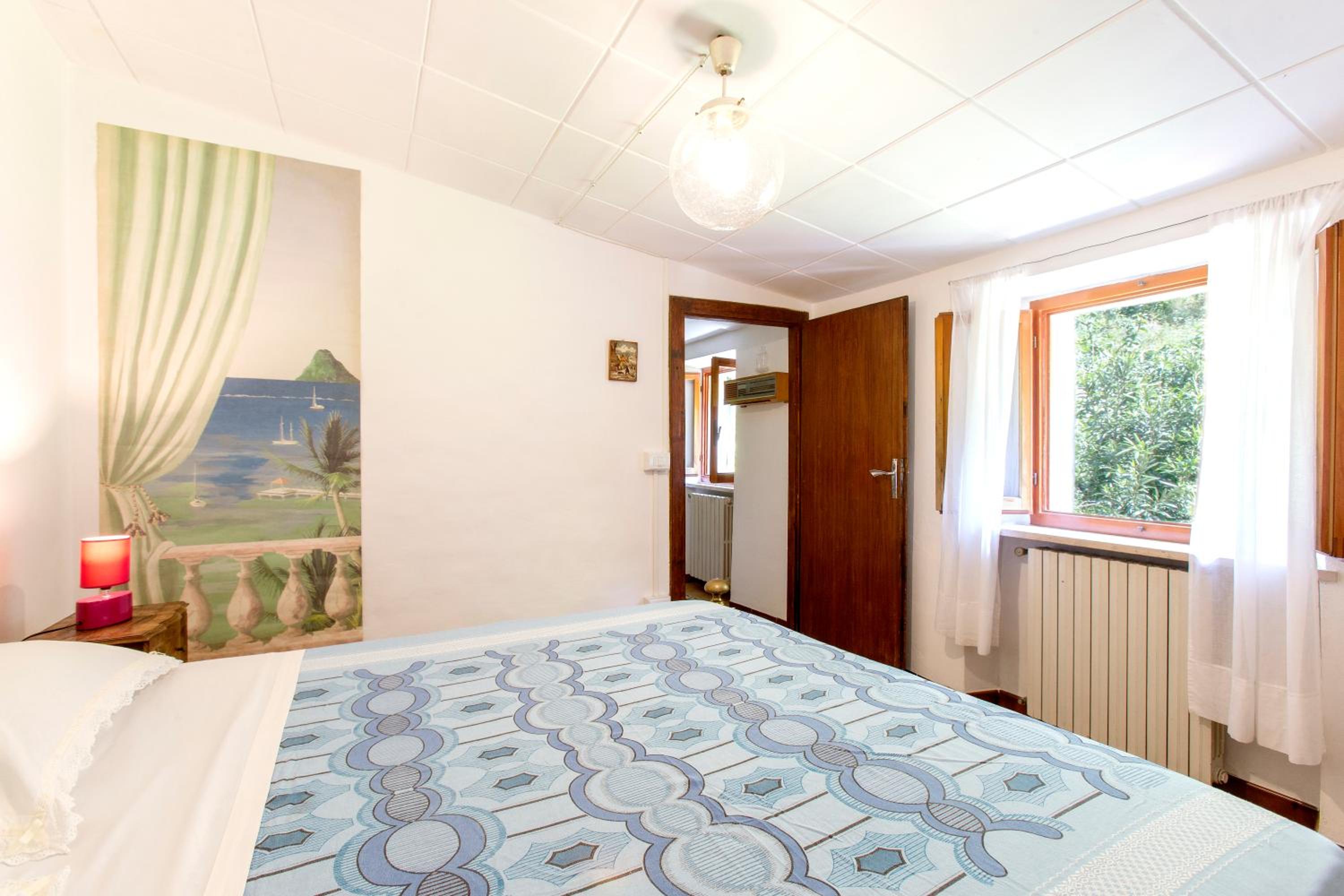 Two-Bedroom Apartment - Photo 17