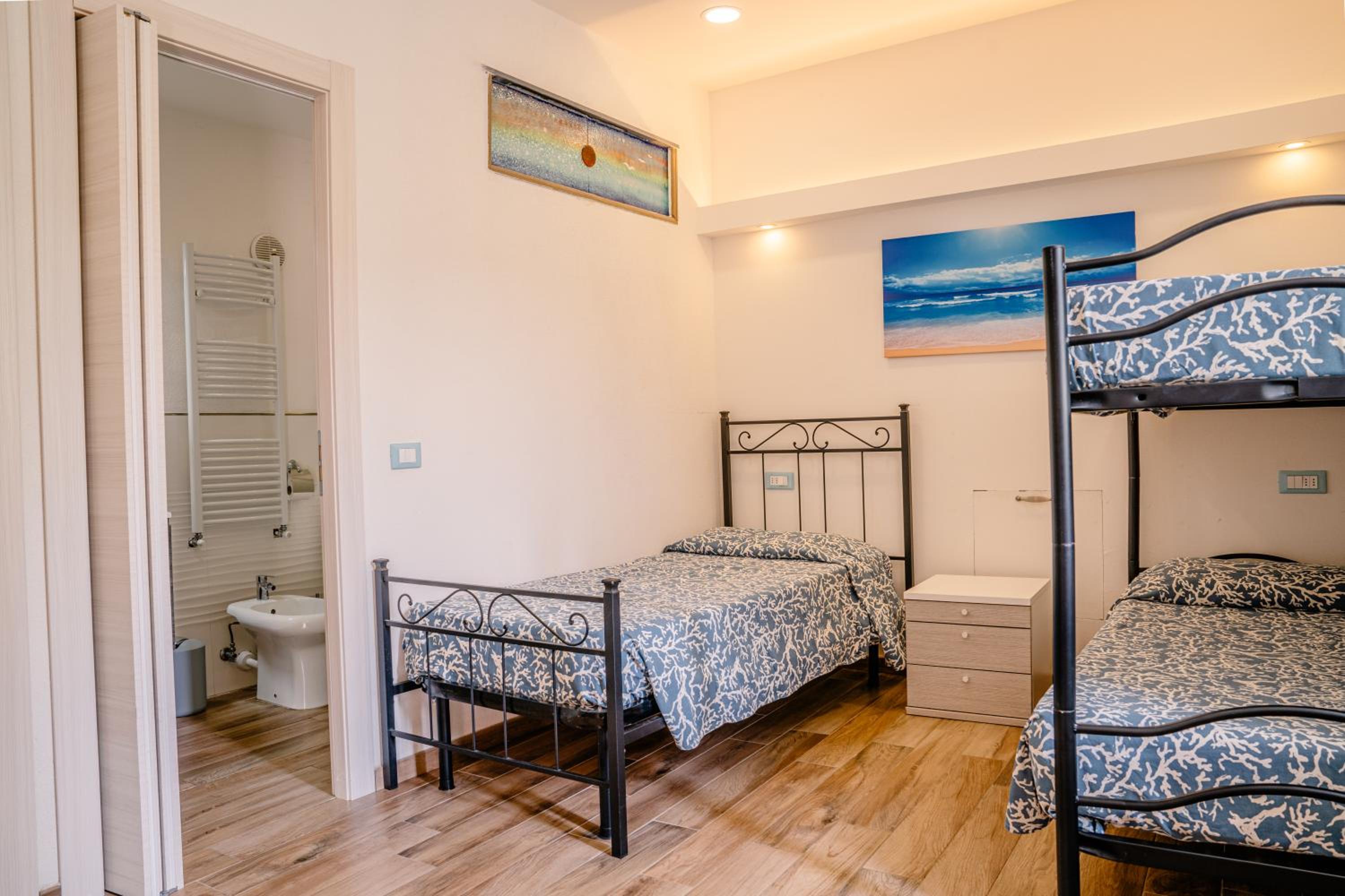 Two-Bedroom Apartment - Photo 1