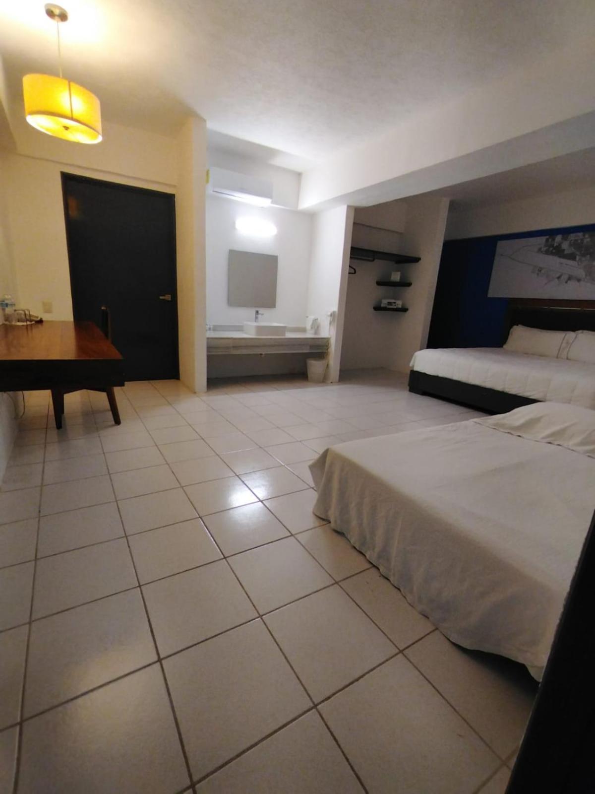 1 King Bed and 1 Sofa Bed, Mobility Accessible Room, Non-Smoking photo 1