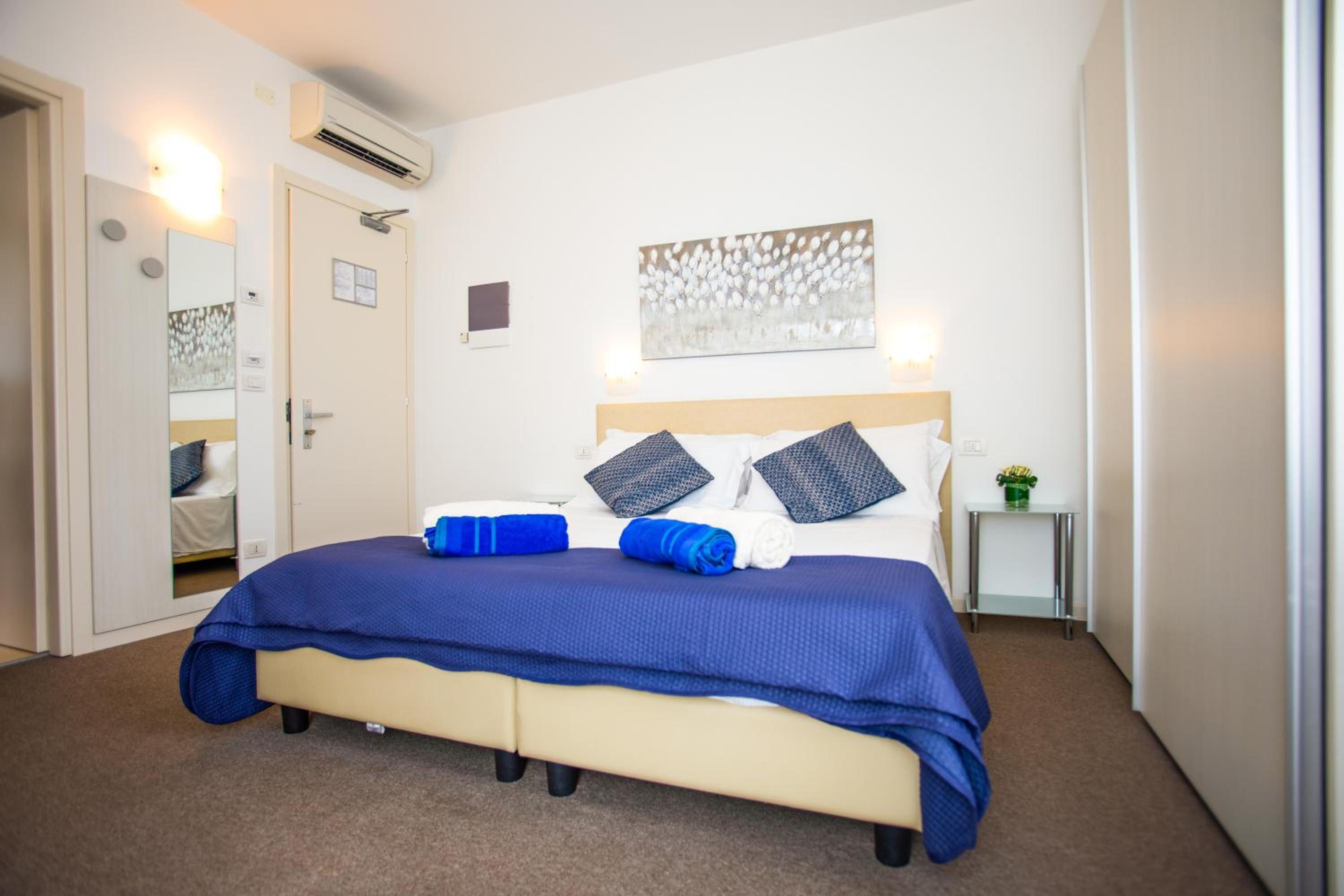 Triple Room photo 3
