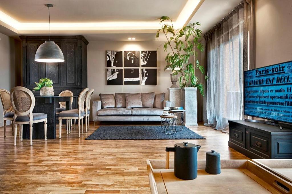 Villa with Sea View