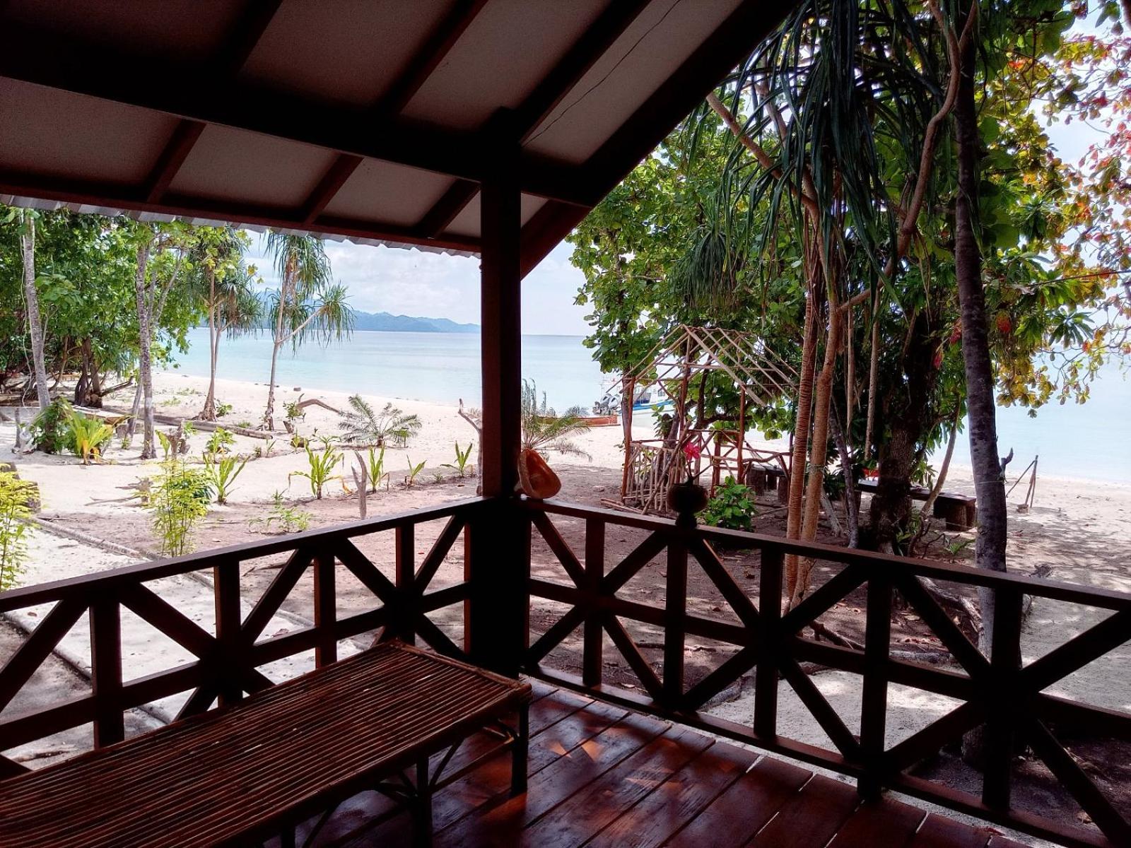Bungalow with Sea View