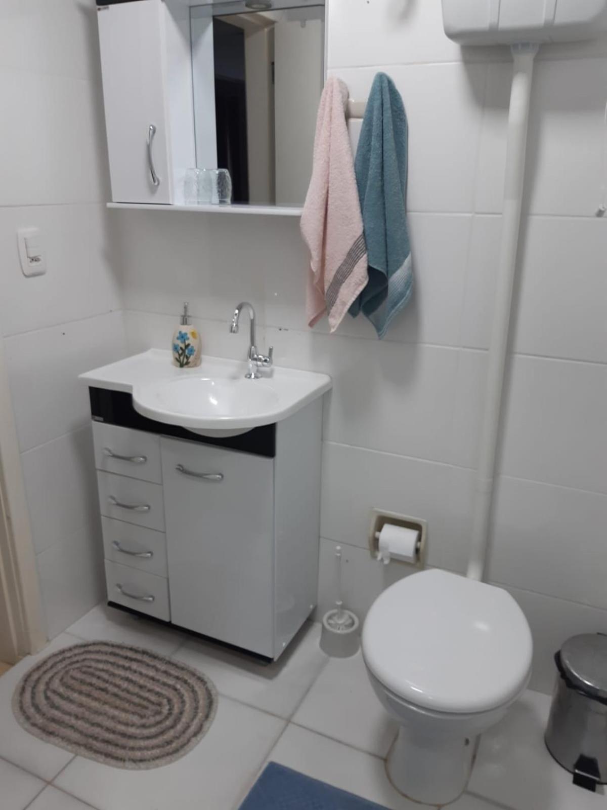 Two-Bedroom Apartment - Photo 7