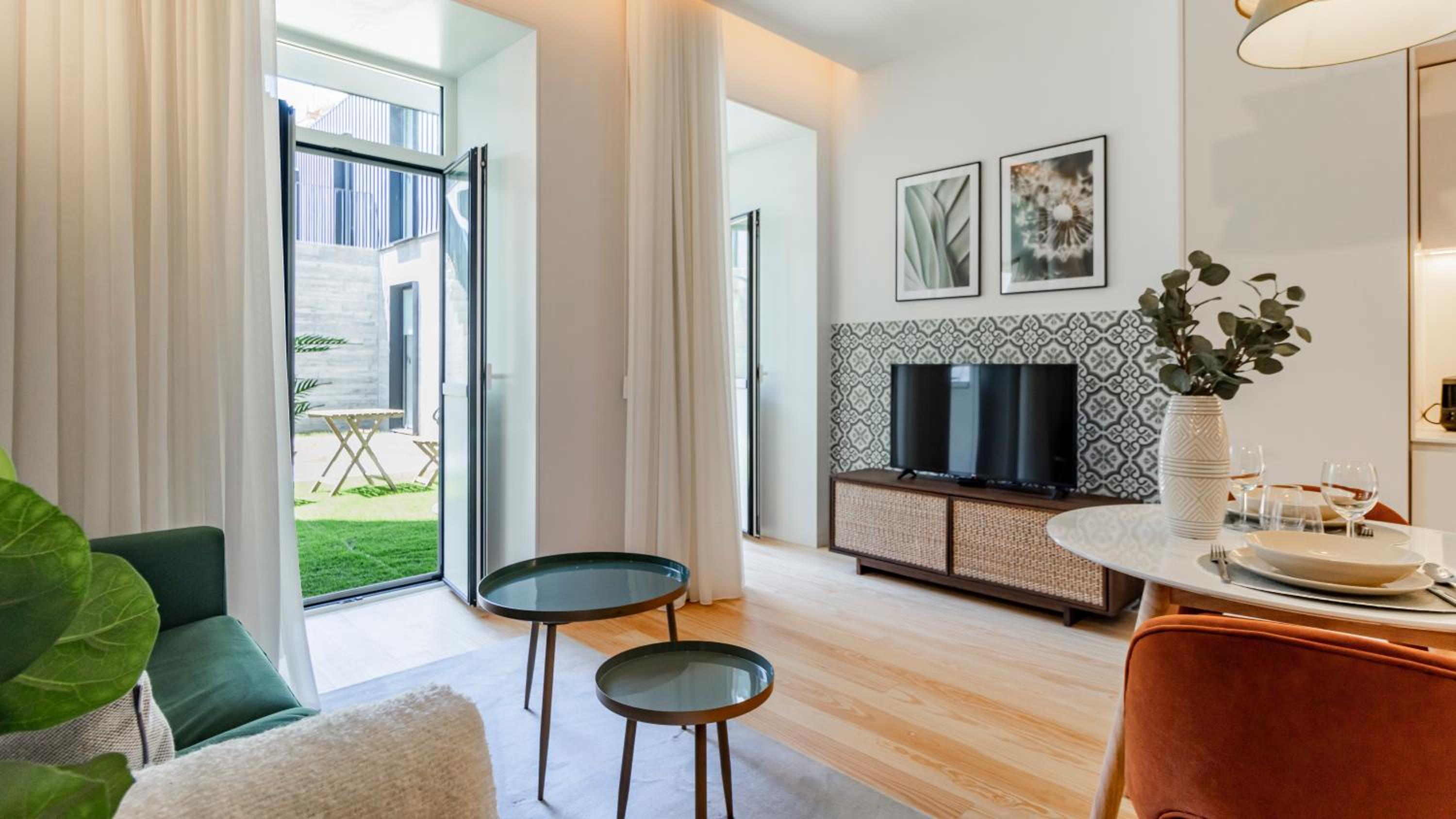 Studio with Terrace - Photo 22