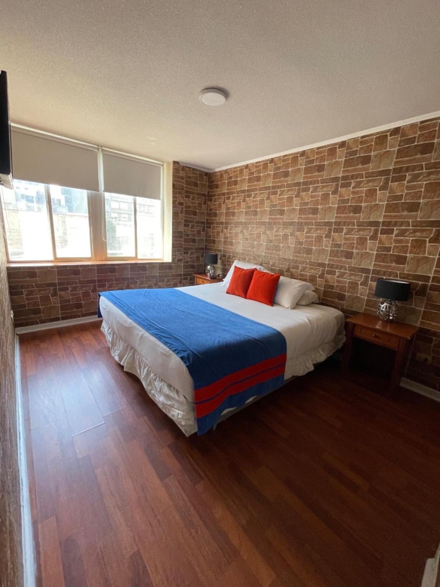 Three-Bedroom Premium Apartment with Balcony photo 3
