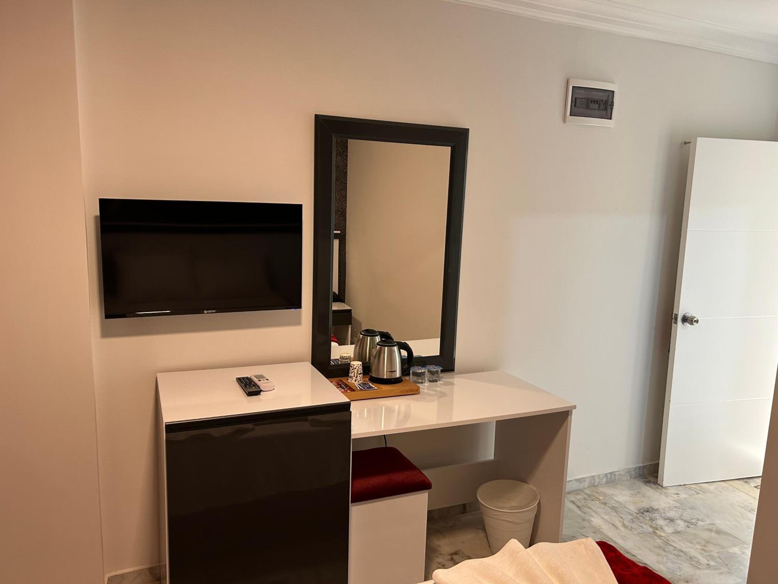 Standard Twin Room photo 3