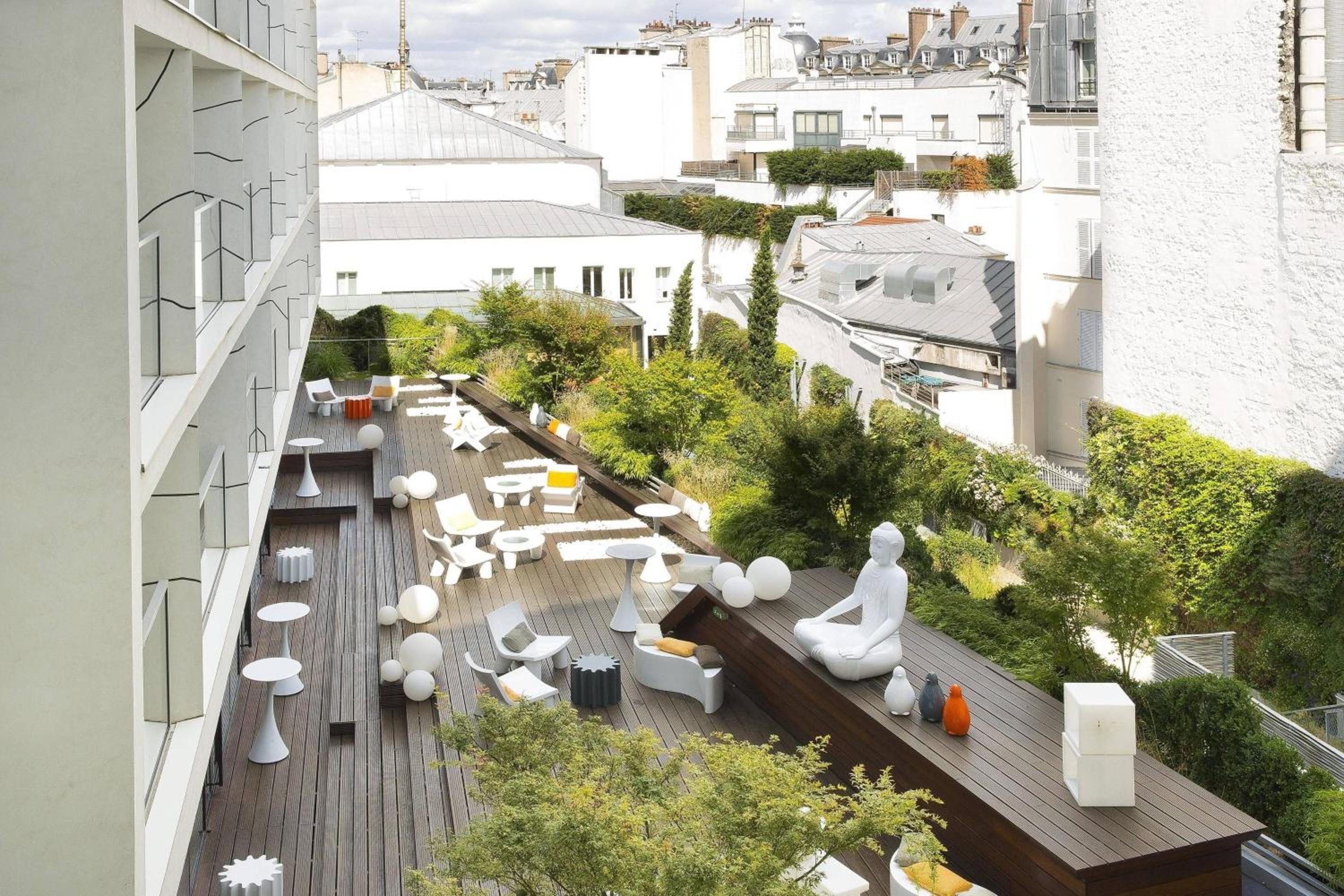 Prestige Balcony room with Garden View photo 3