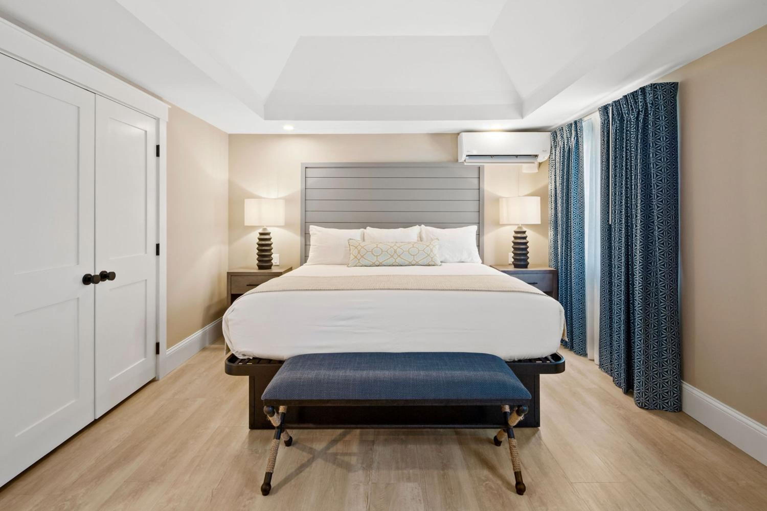 One-Bedroom Suite photo 3