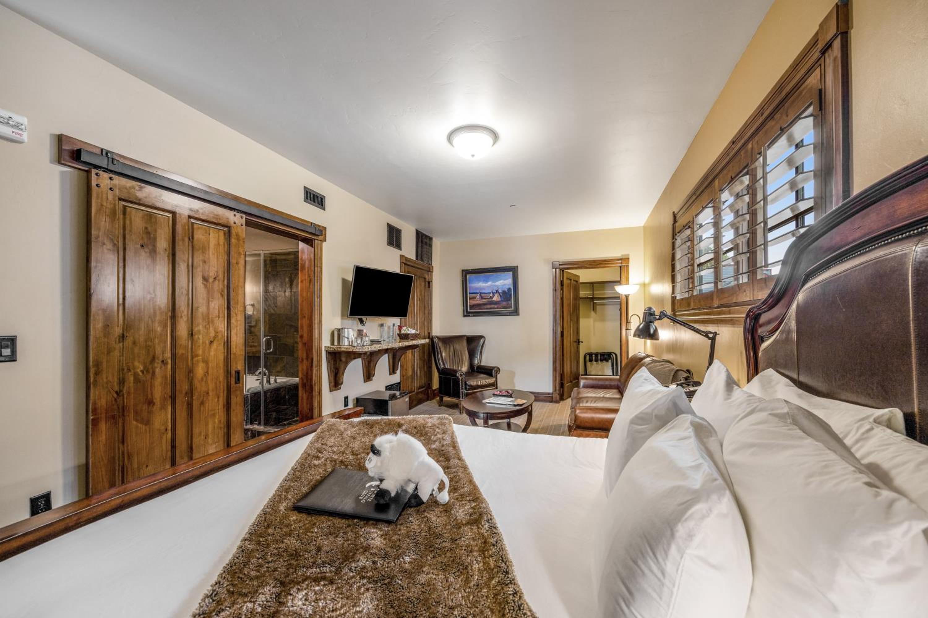 Deluxe King Suite at The White Buffalo Club in Jackson