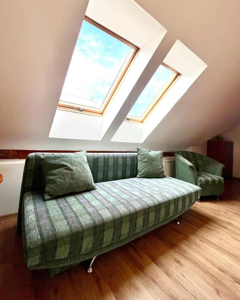 Apartment with Terrace - Photo 3