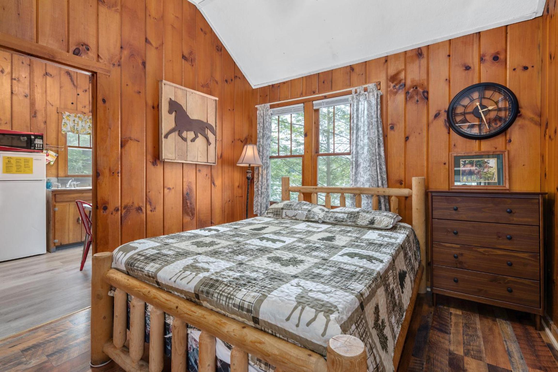 Two Bedroom Cottage - Pine  photo 1