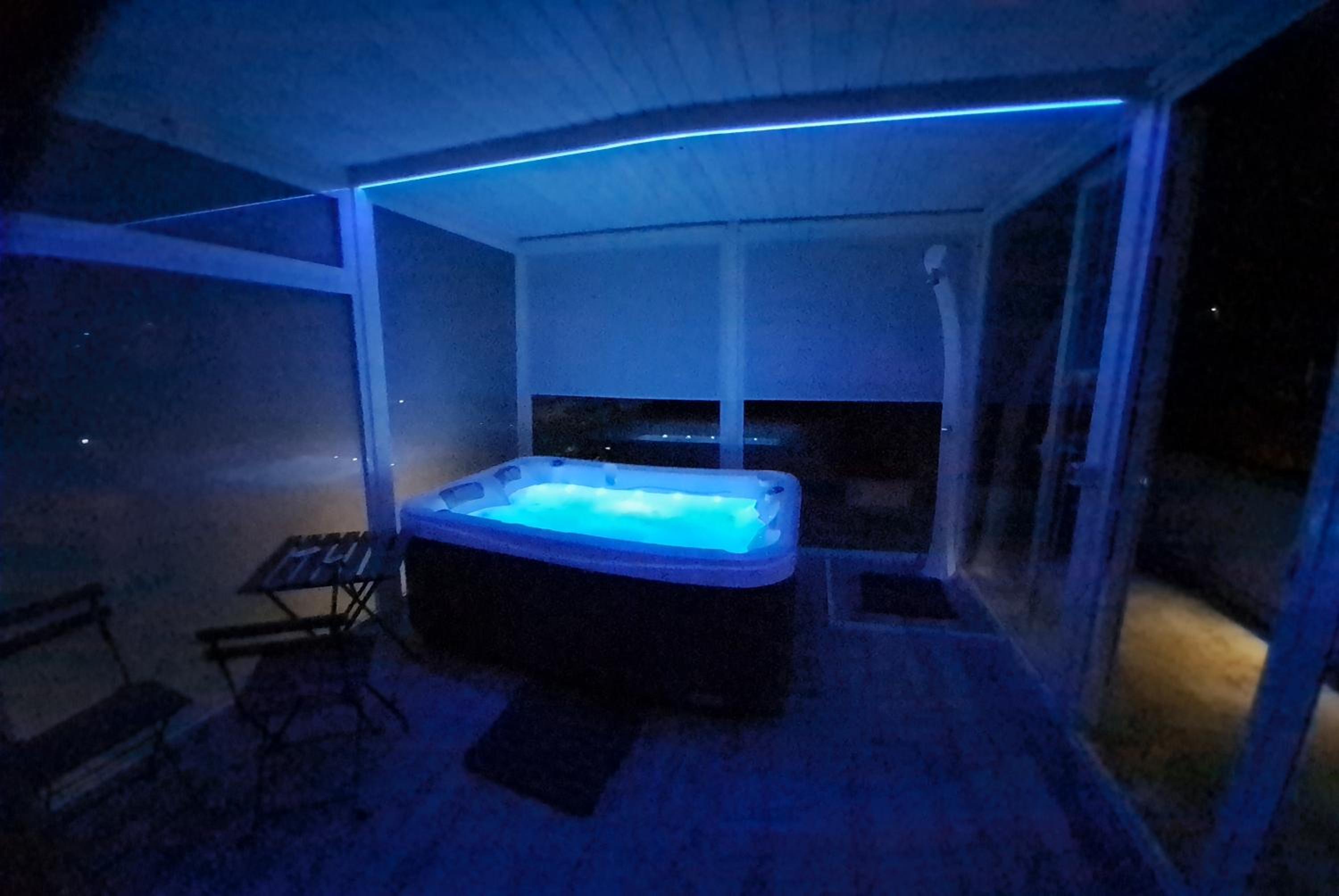 Deluxe Double Room with Terrace photo 3
