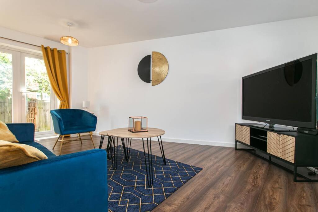 Two-Bedroom Apartment photo 1