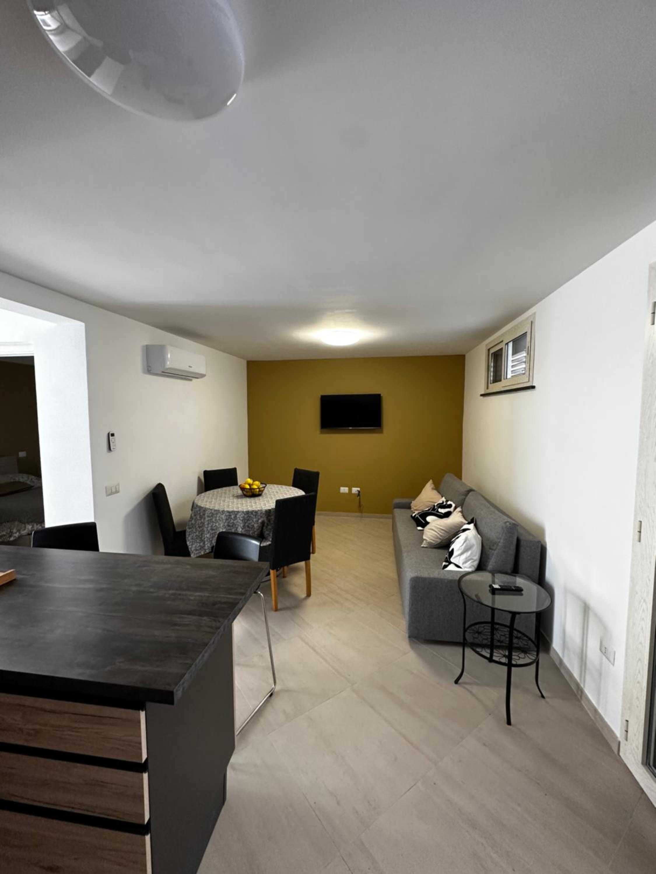 Two-Bedroom House photo 2