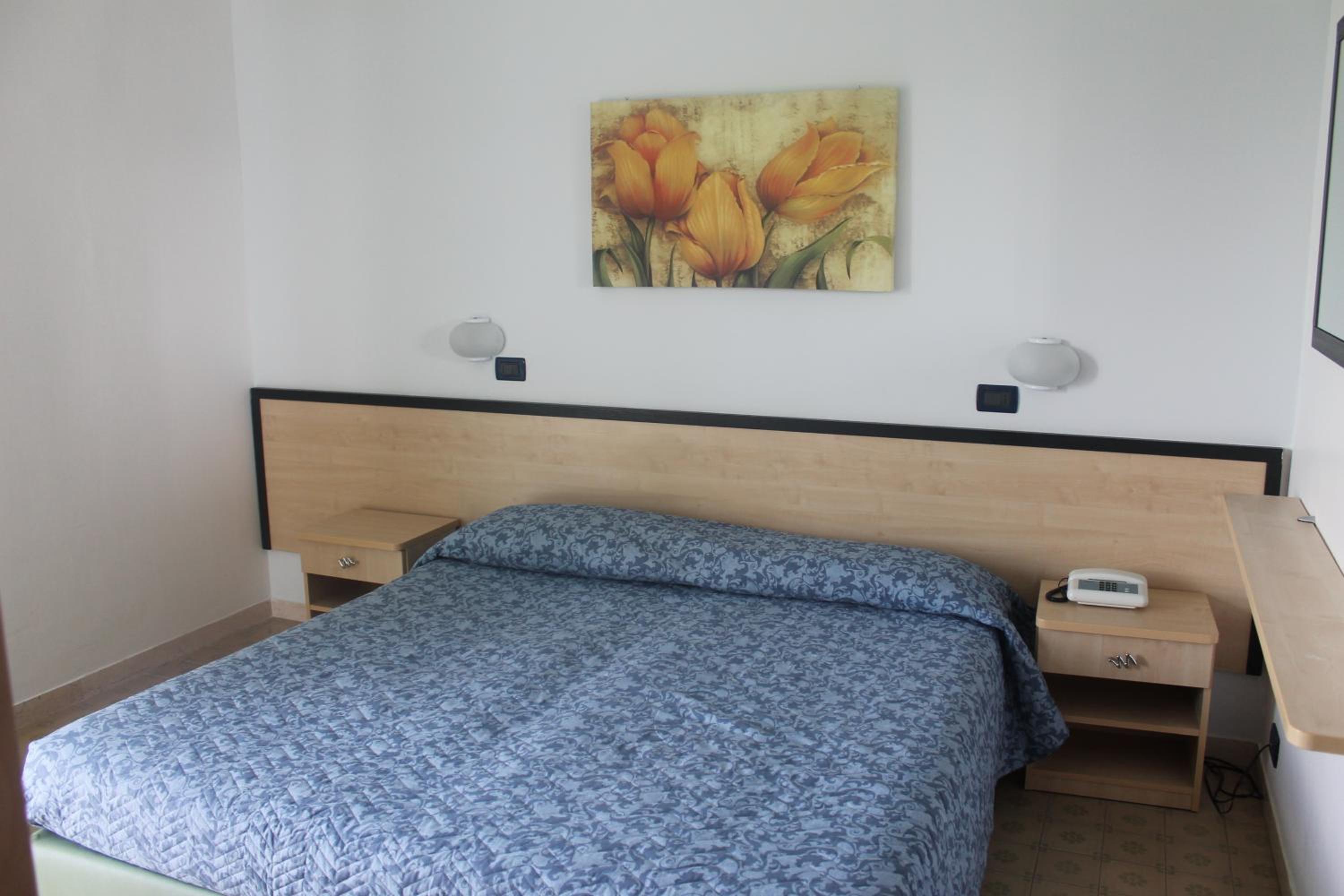 Economy Double Or Twin Room