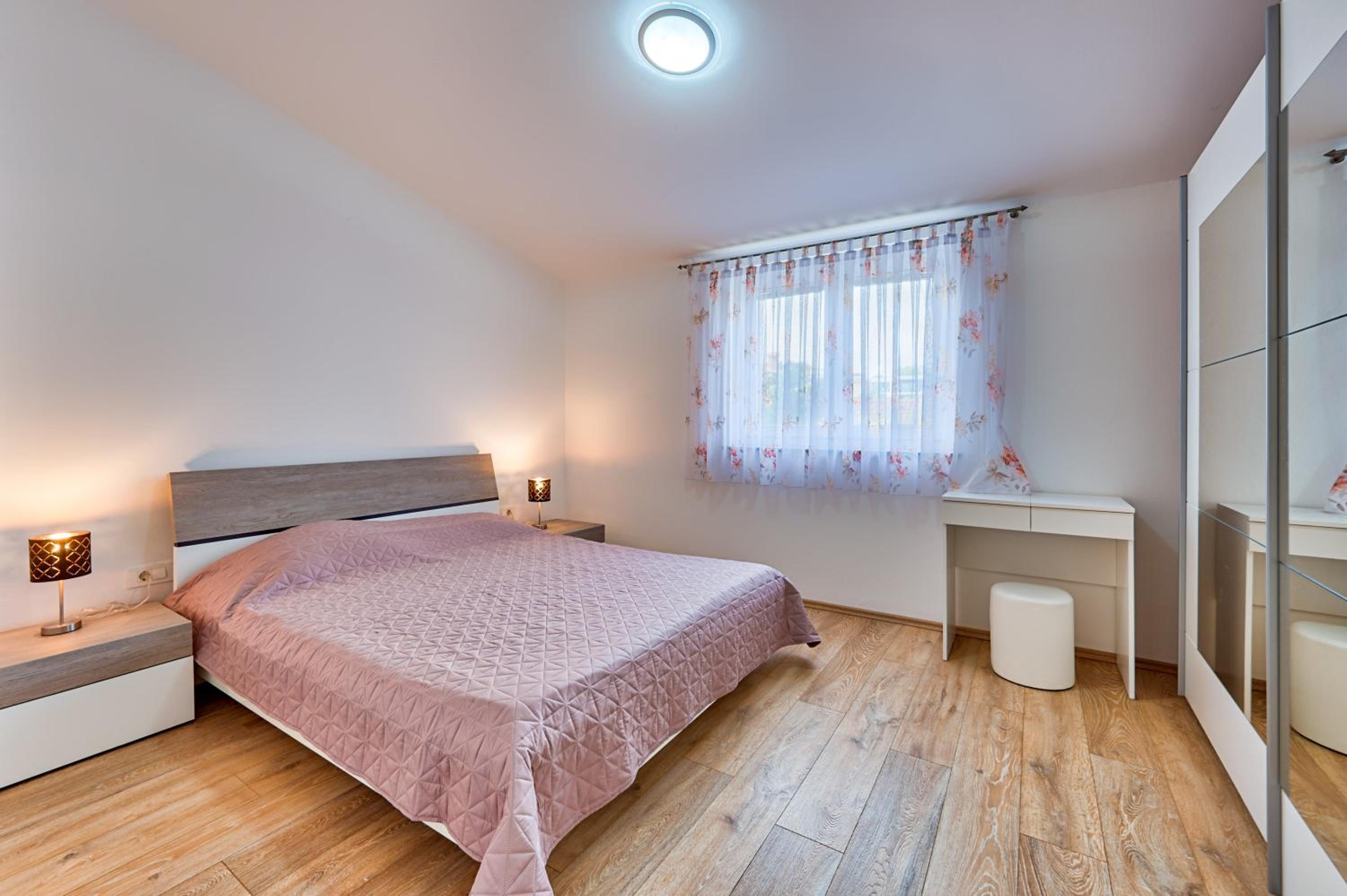 One-Bedroom Apartment with Balcony