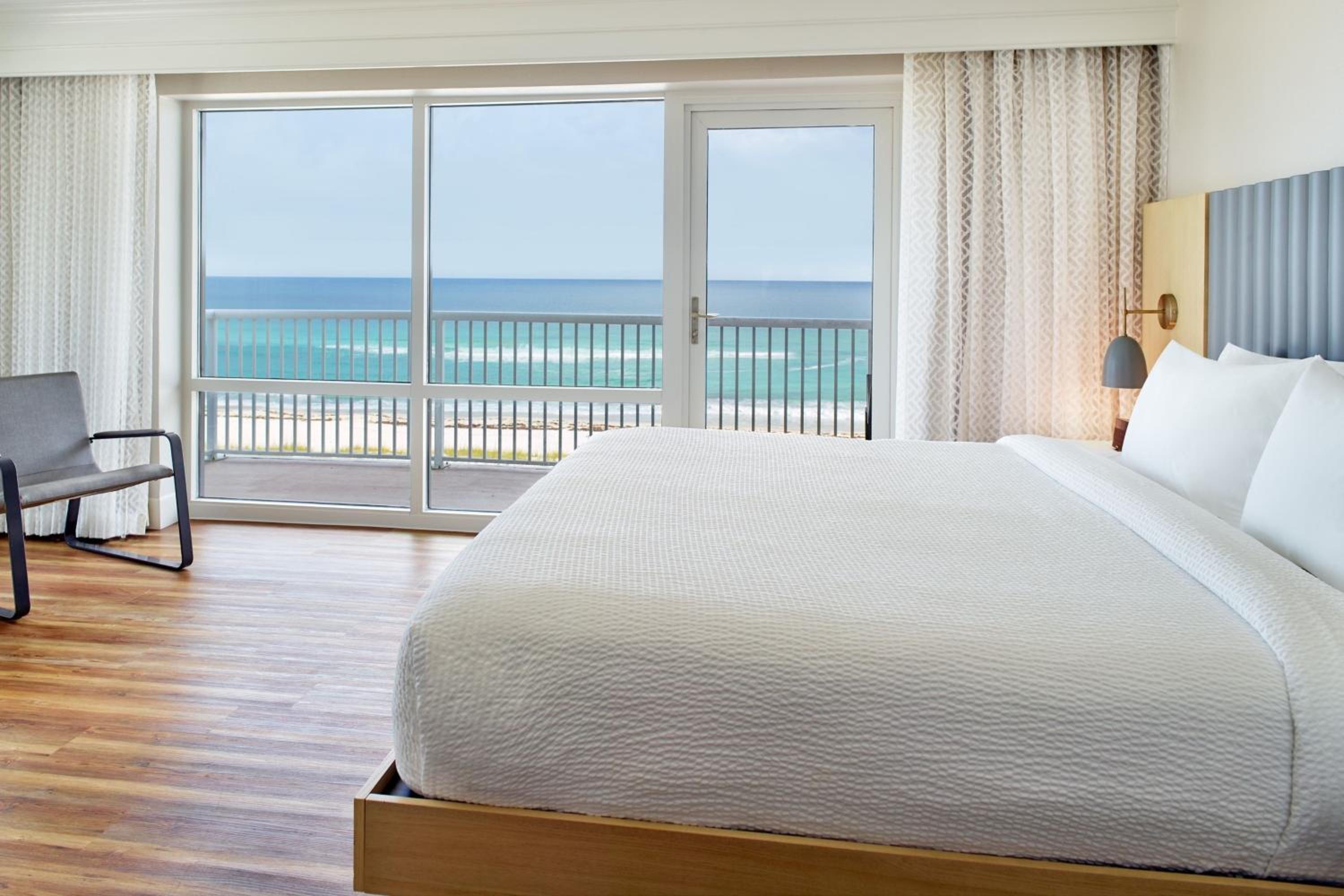 One-Bedroom Executive Suite with Balcony - Gulf Front - Photo 1