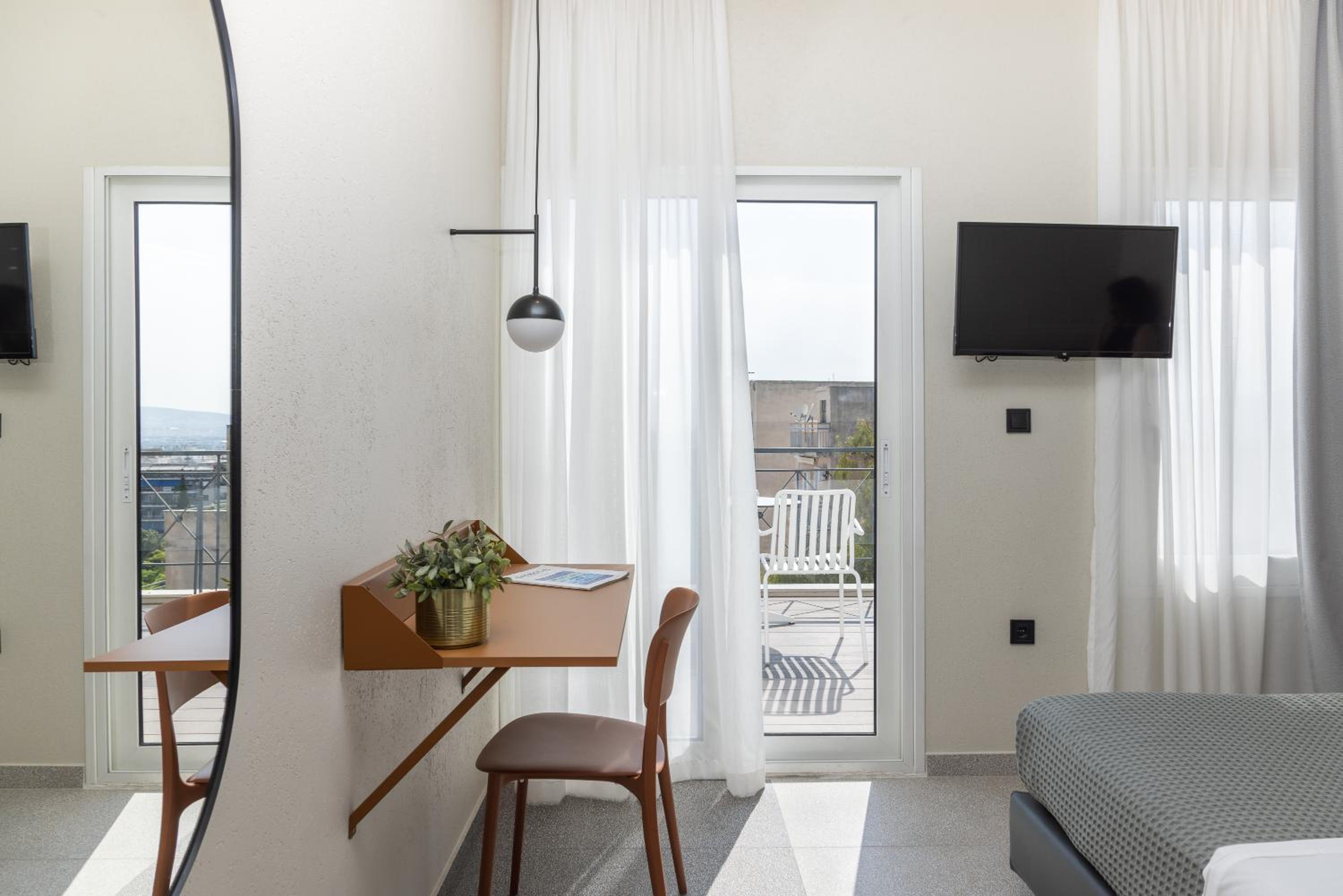 Double or Twin Room - Acropolis View photo 2