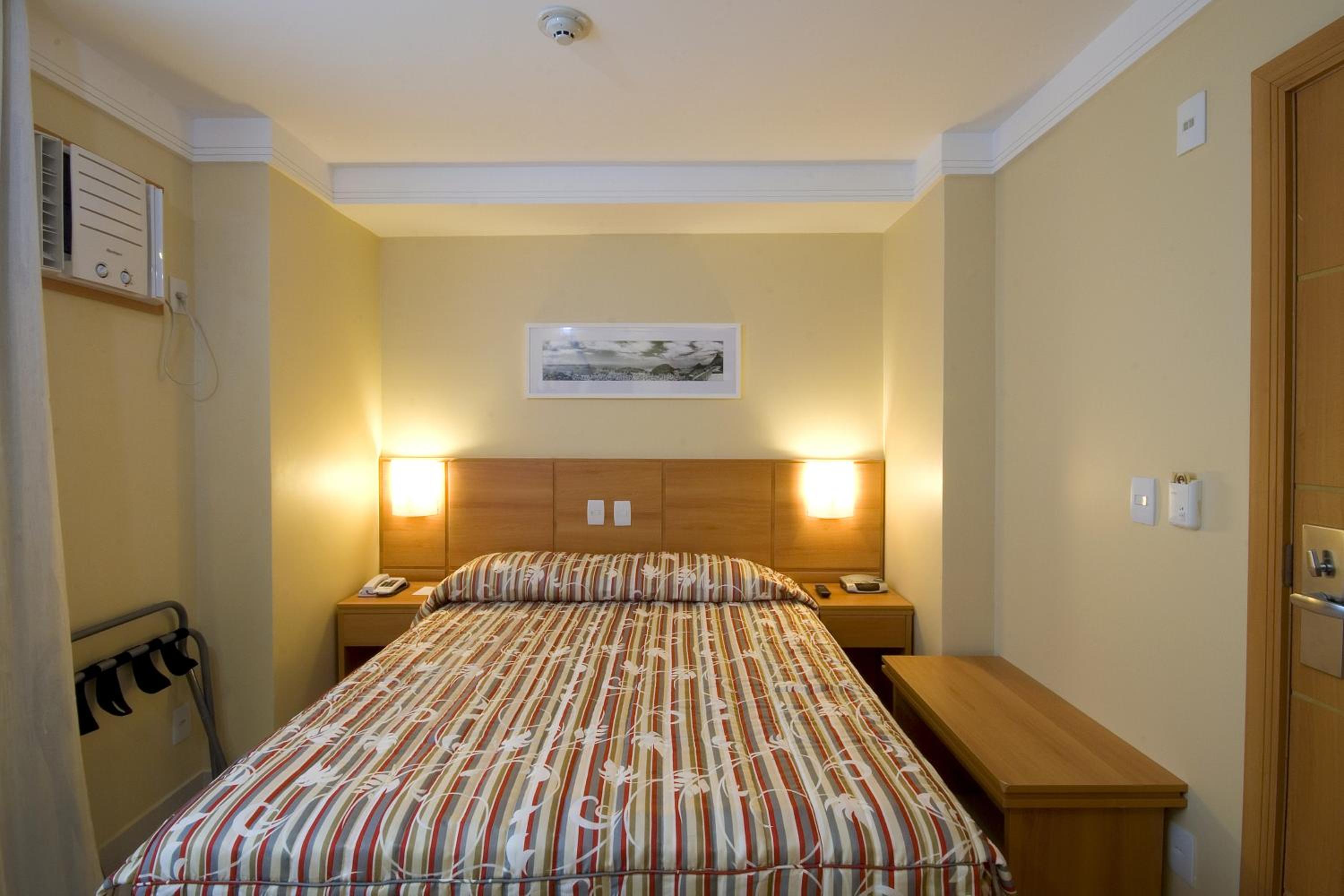 Standard Double Room - Photo 6