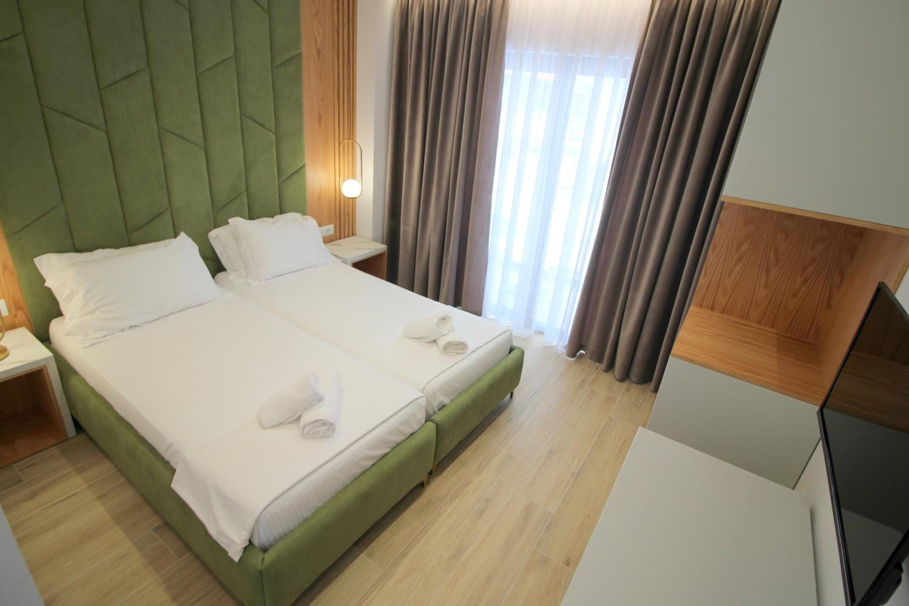 Deluxe Double or Twin Room with Balcony