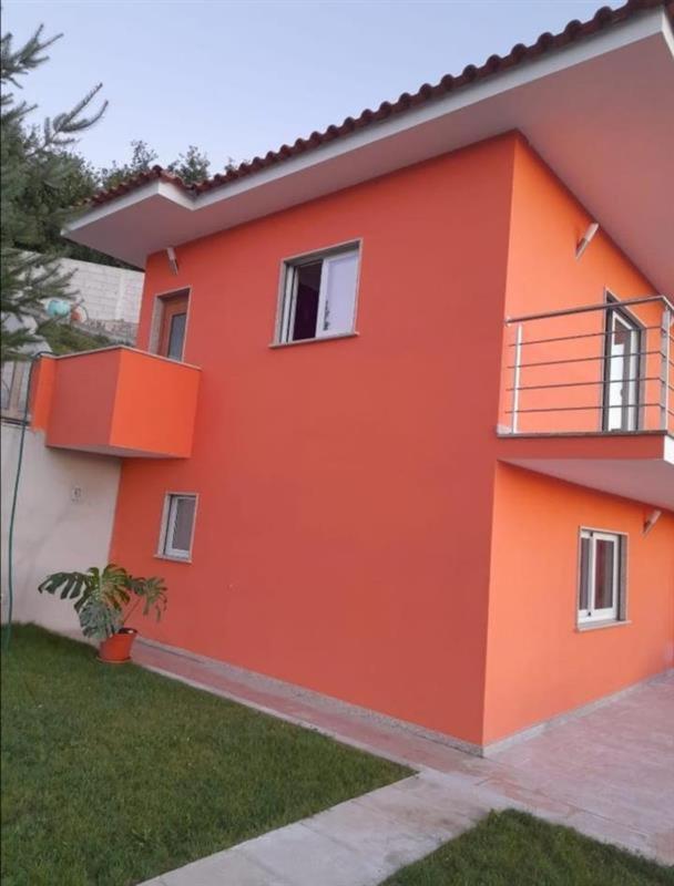 Two-Bedroom House photo 3