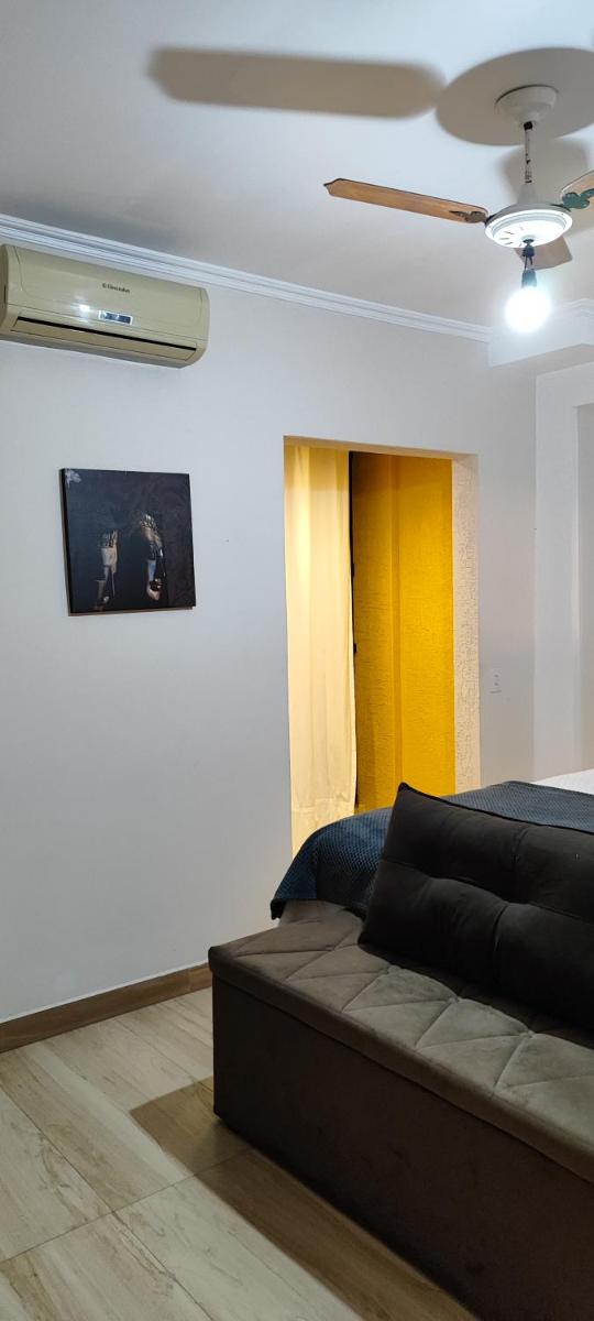 Deluxe King Suite - Photo 2