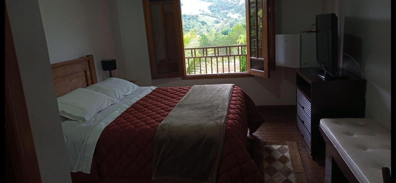 Suite with Mountain View photo 2