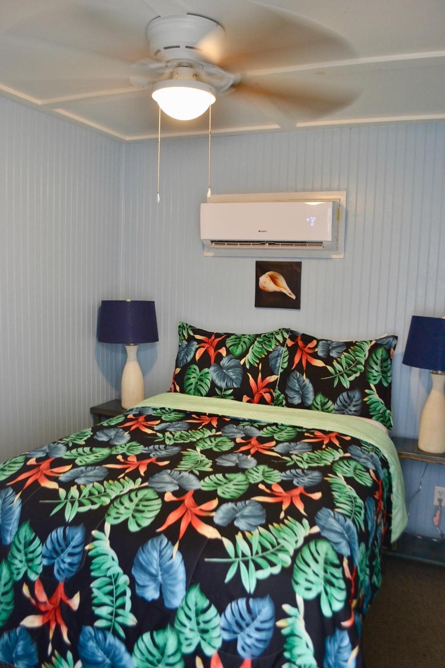 Deluxe Suite Ocean Front photo 3