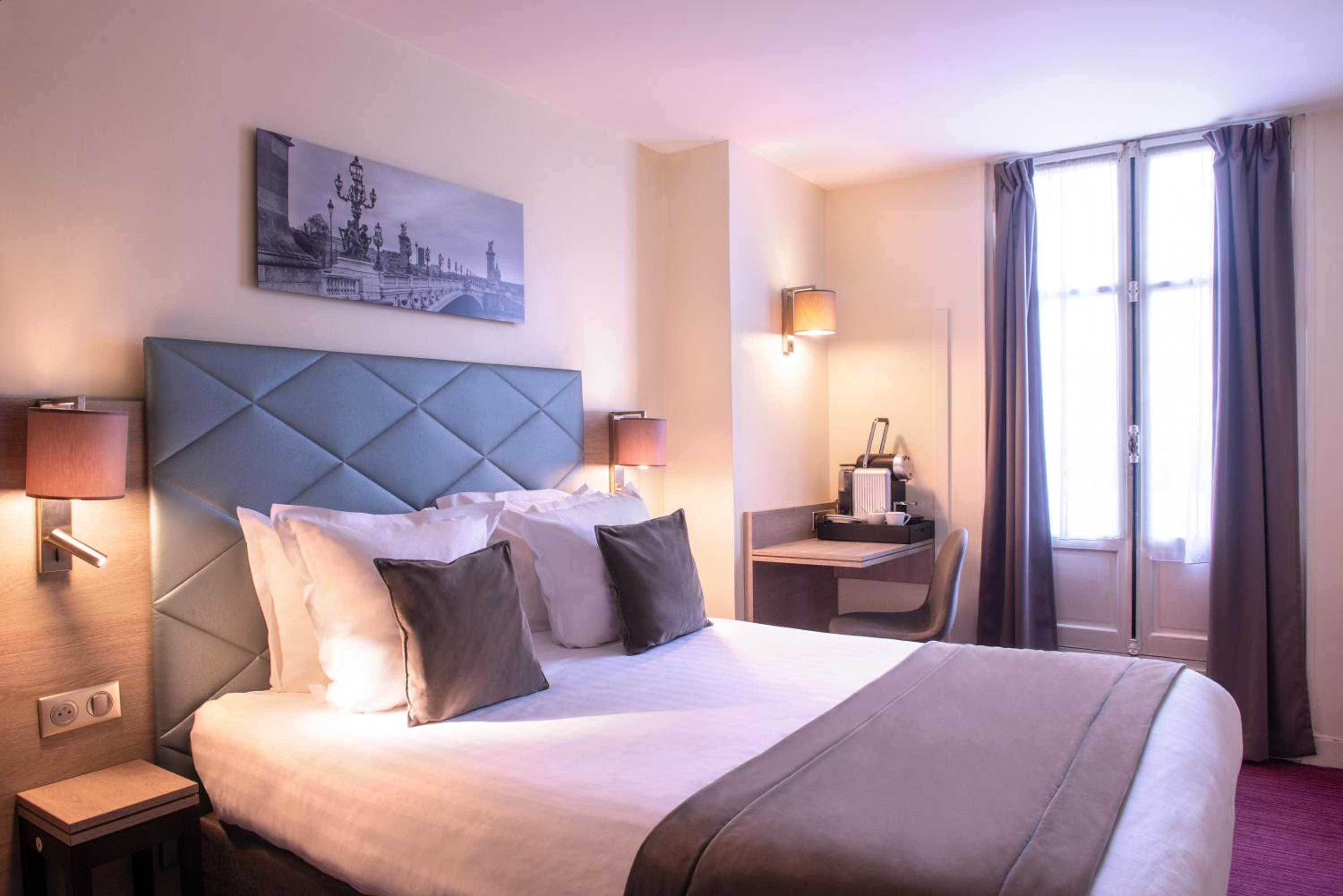 Standard Double or Twin Room with Balcony photo 2