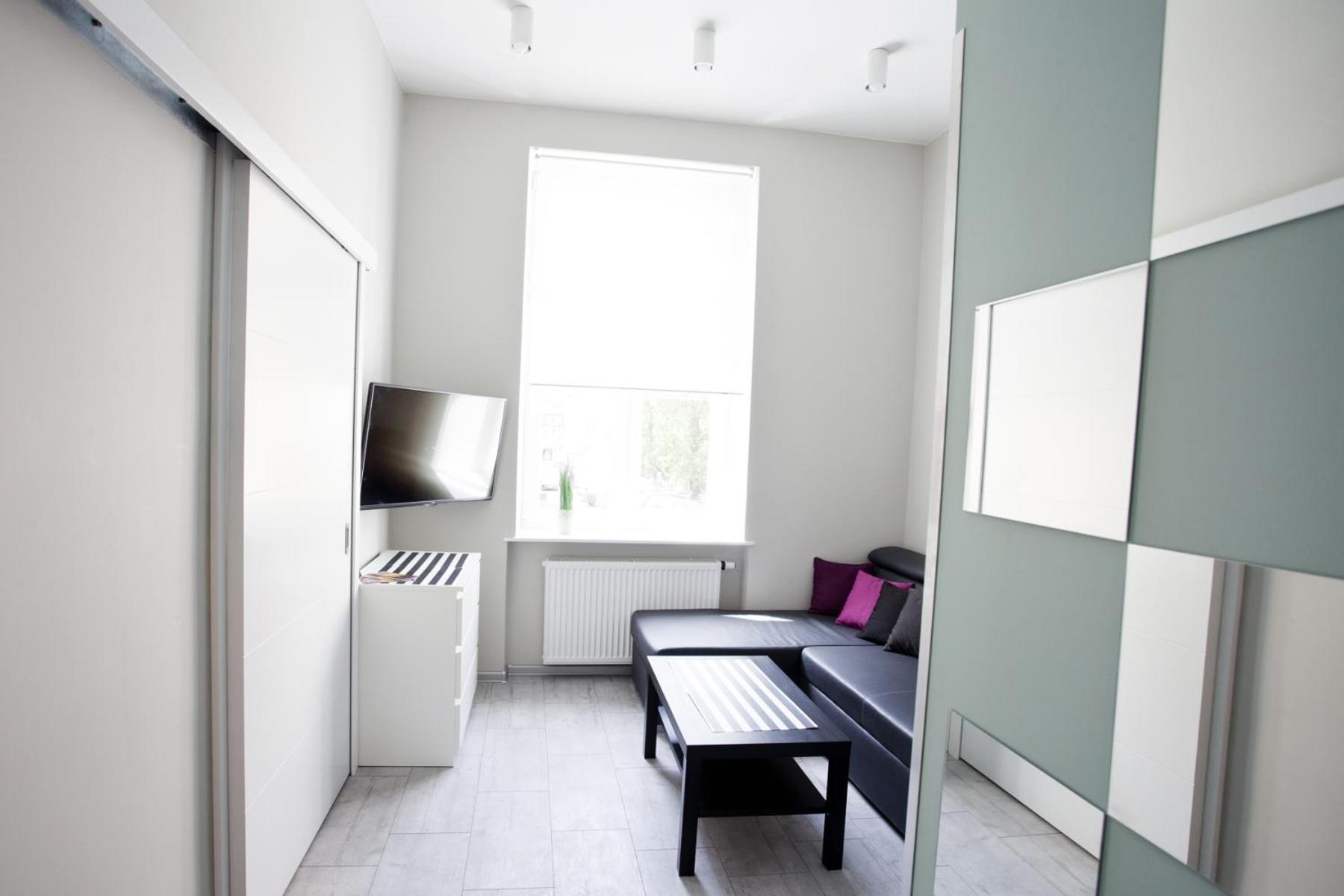 One-Bedroom Apartment (1 - 3 Adults) - Photo 3