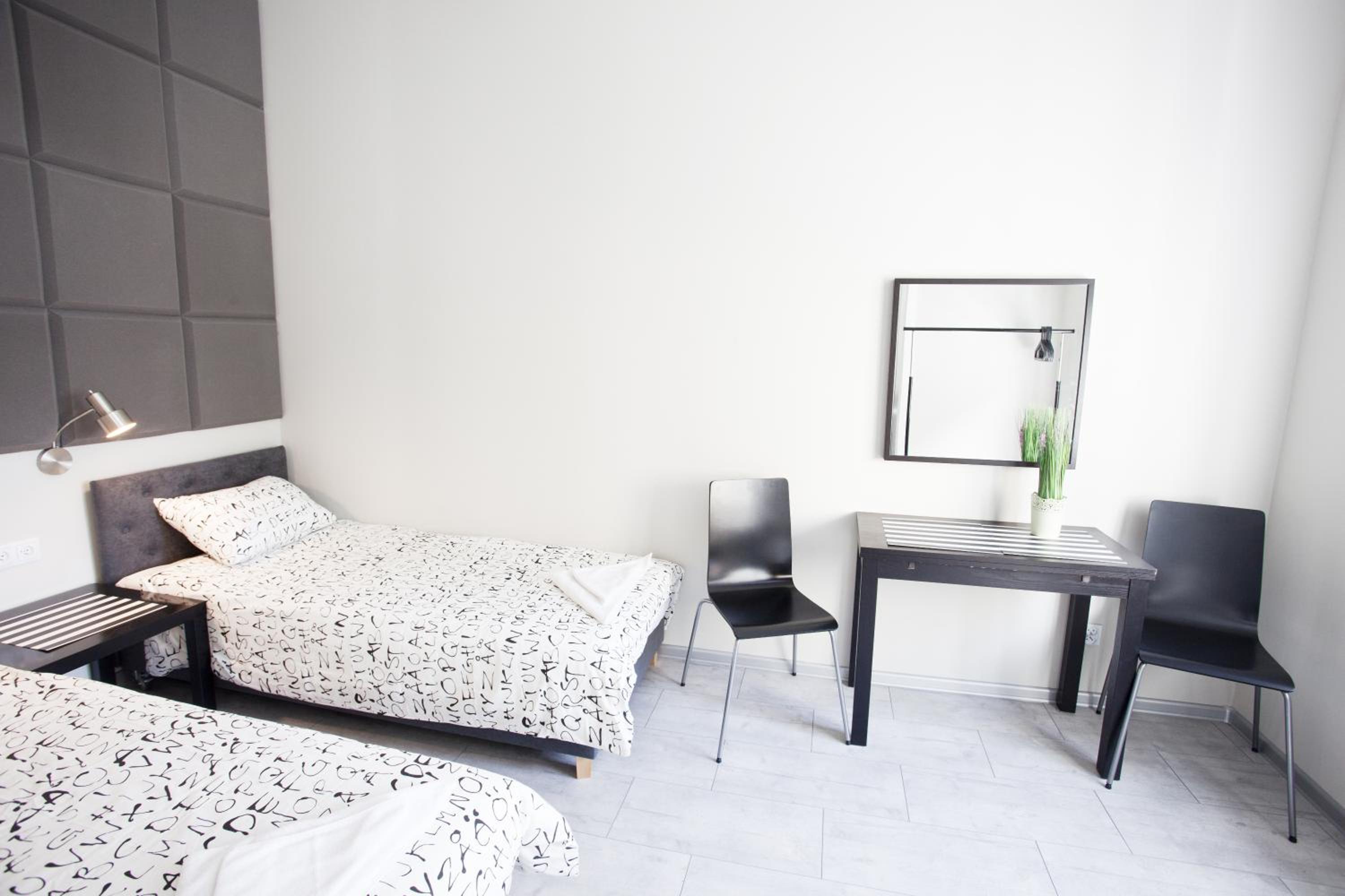 One-Bedroom Apartment (1 - 3 Adults) - Photo 6