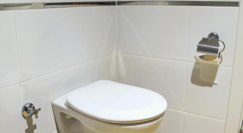 Suite - Photo 8