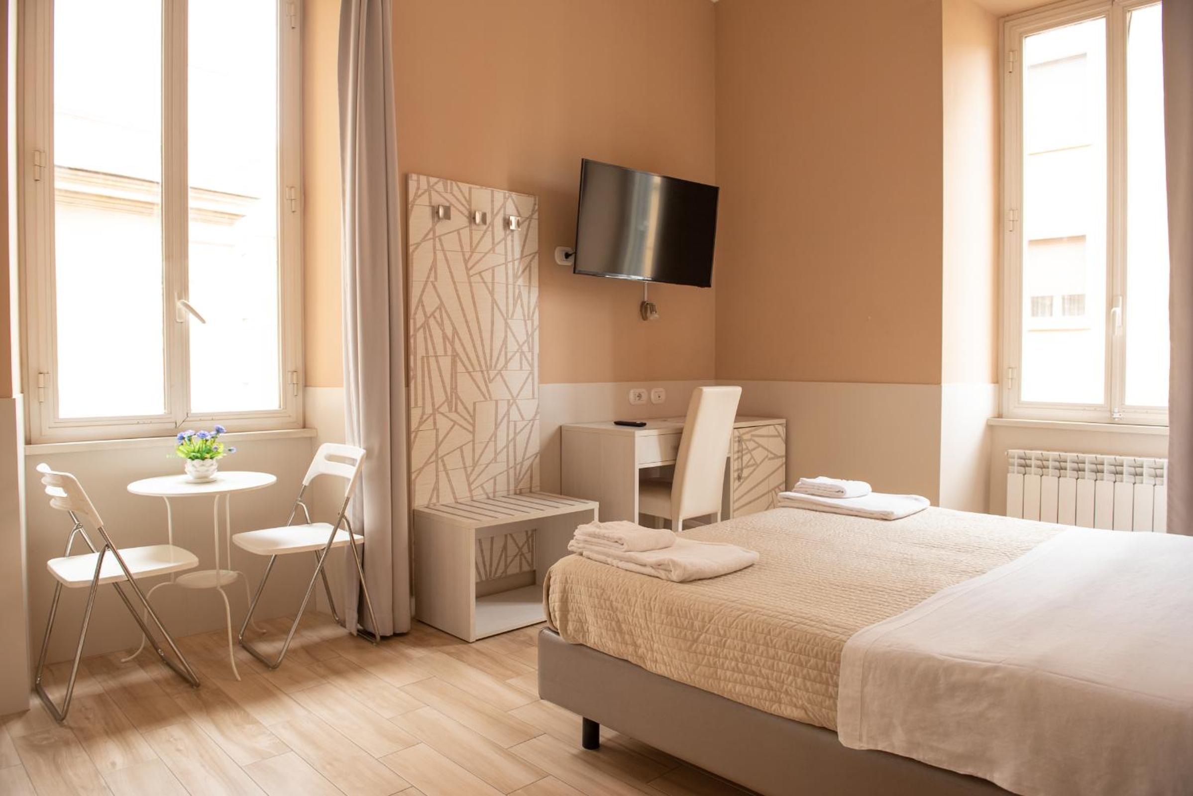 Classic Double or Twin Room photo 1