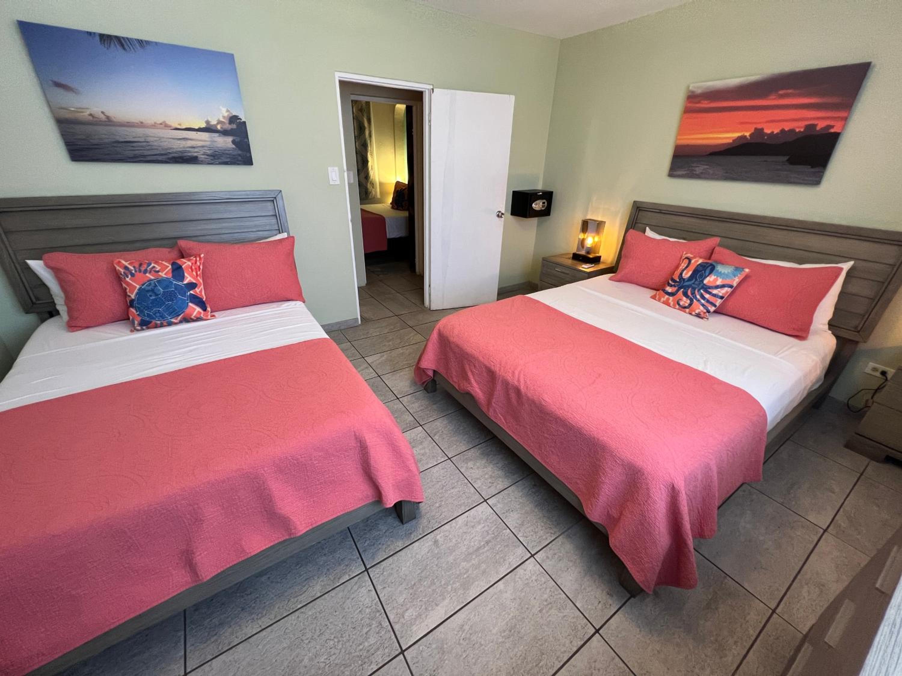 Room 6, Two-Bedroom Apartment with Terrace photo 3