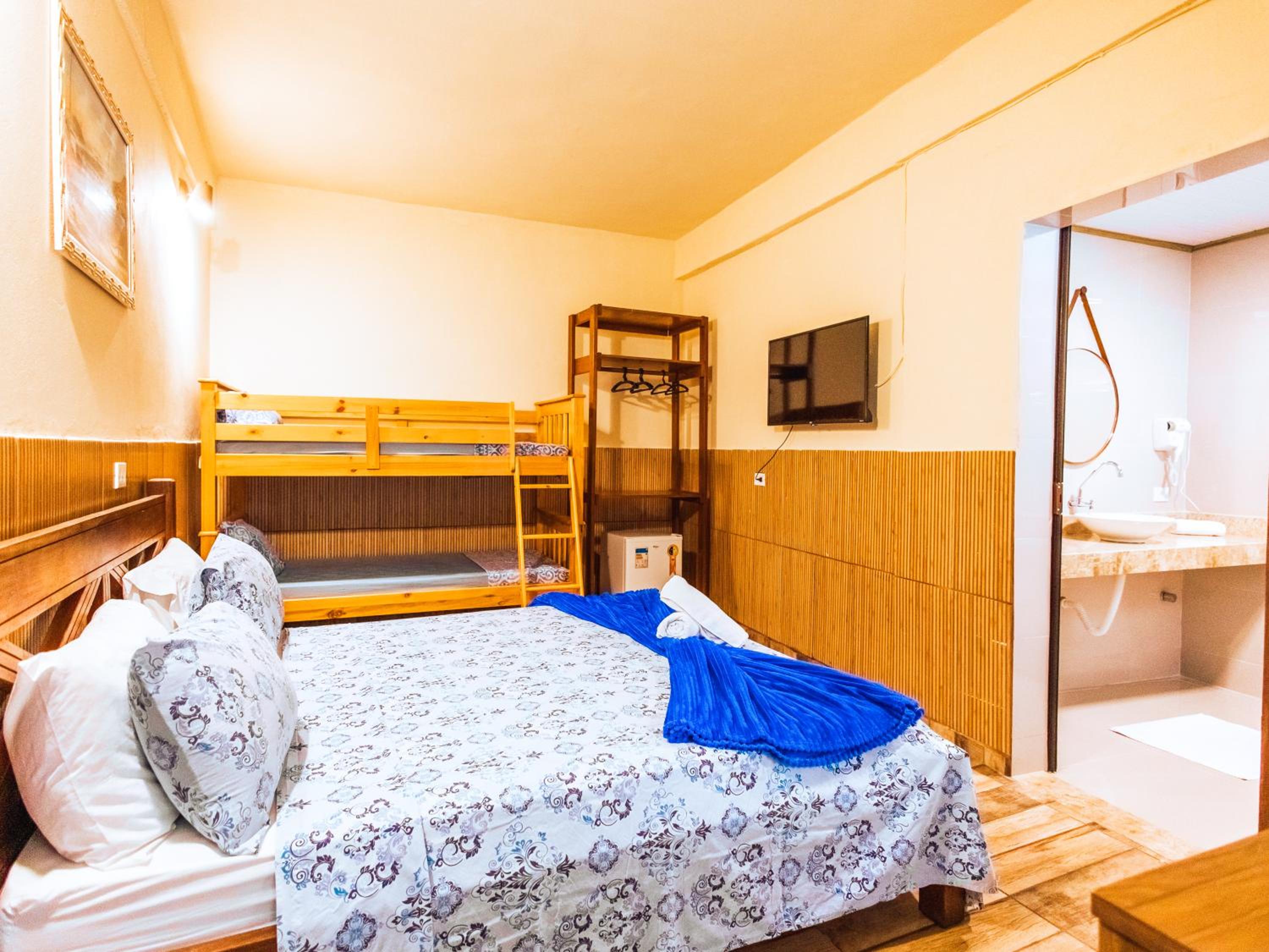 Master Room photo 1