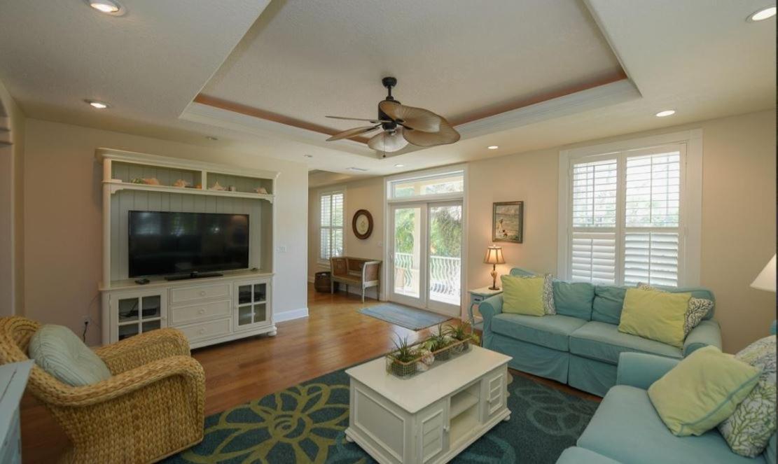 Four-Bedroom House photo 1